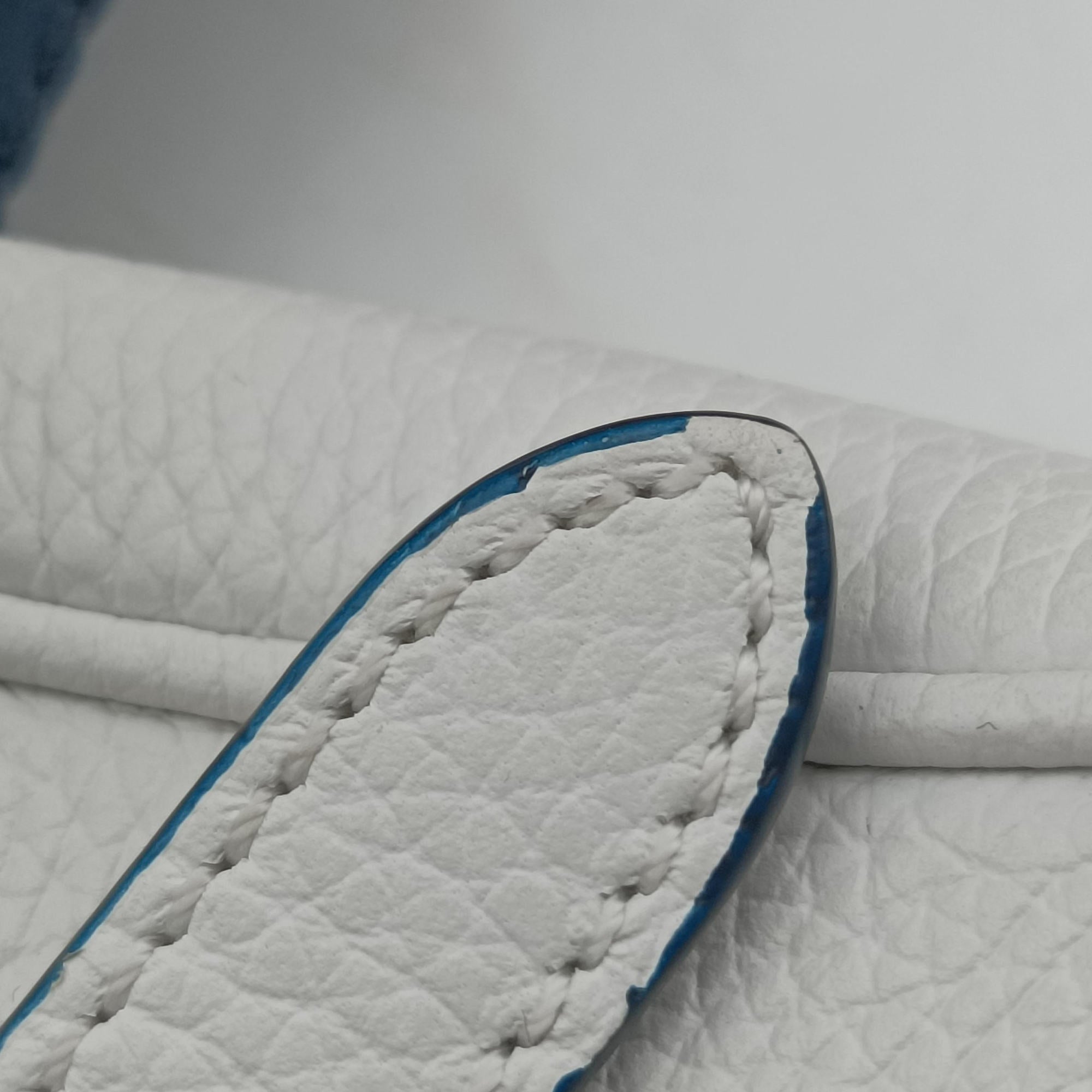 Pre-owned Christian Dior Saddle White×Red Leather  crossbodybag | stylenewstar