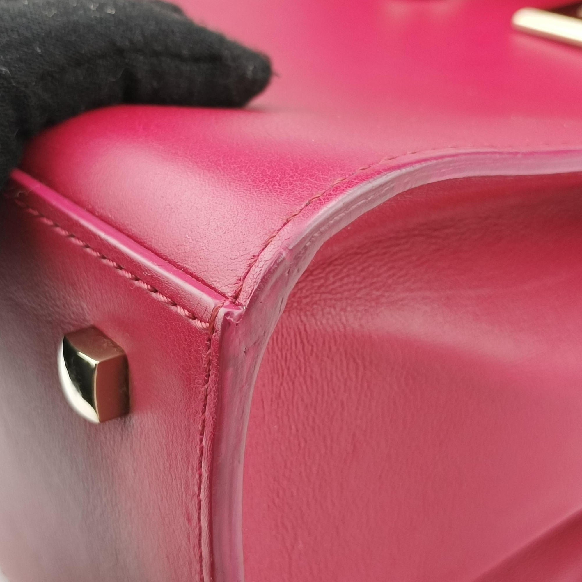 Secondhand Delvaux Tan pete Rose Leather  shoulderbag | stylenewstar