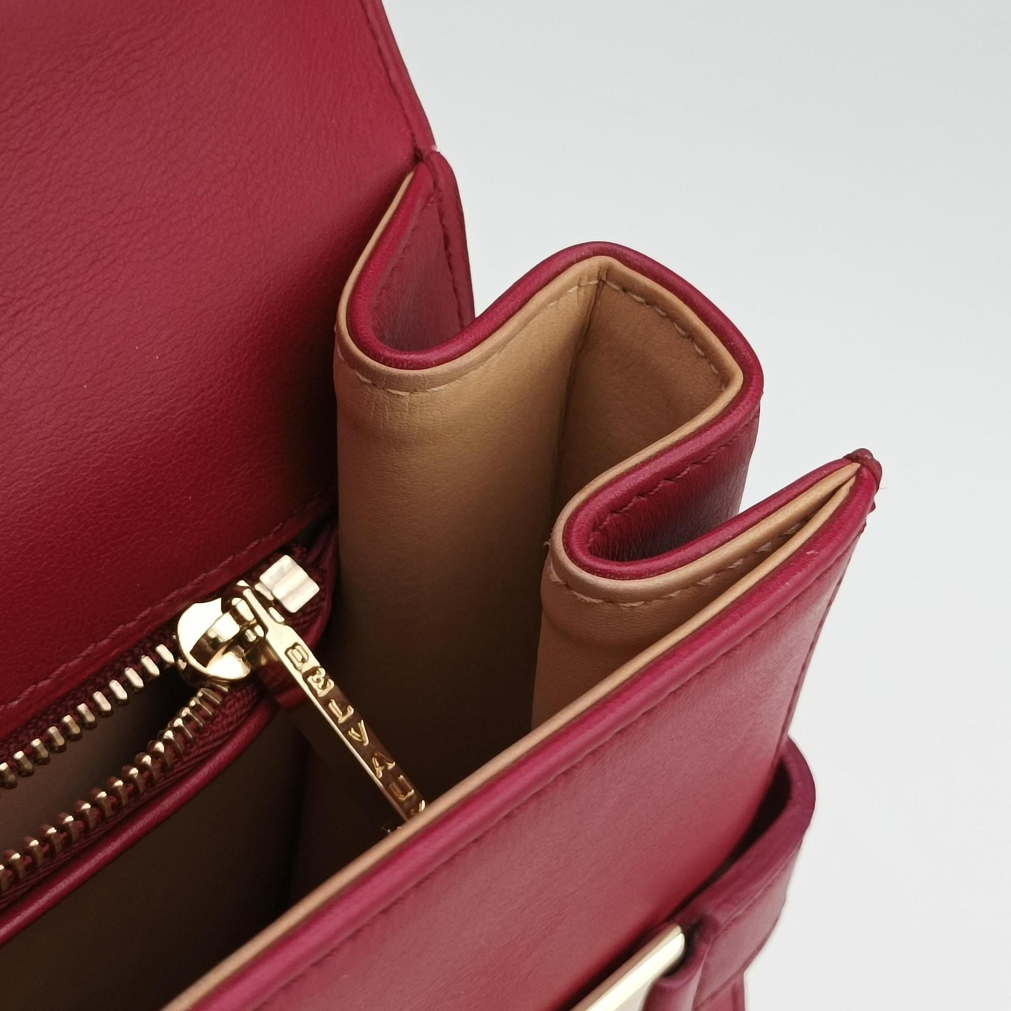 Secondhand Delvaux Tan pete Rose Leather  shoulderbag | stylenewstar