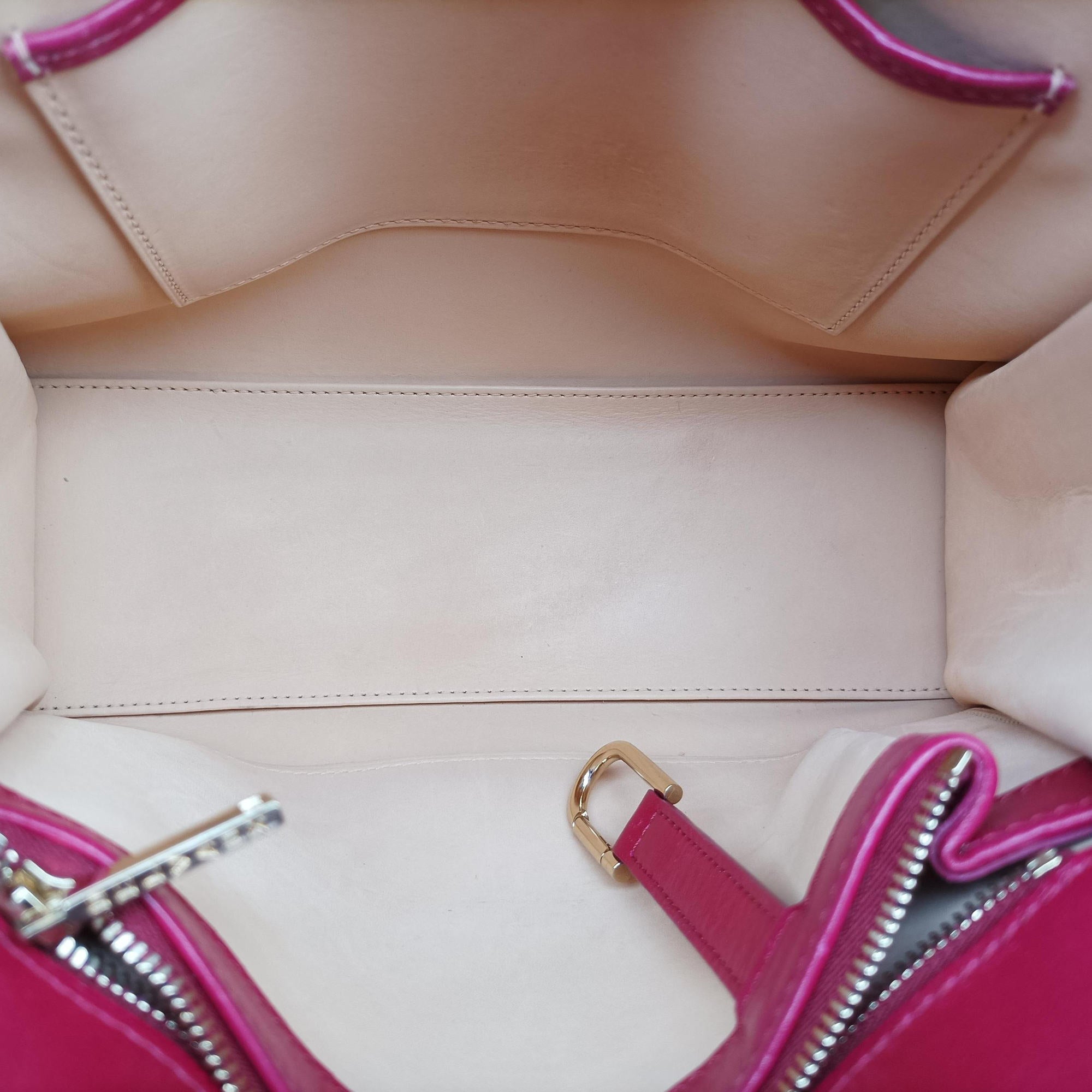 Secondhand Delvaux Tan pete Rose Leather  shoulderbag | stylenewstar