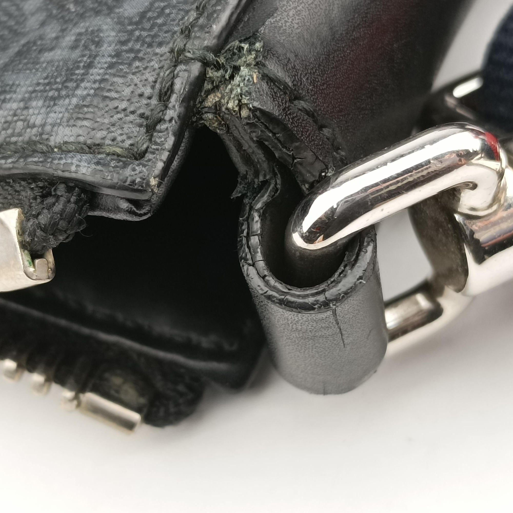 Pre-owned Gucci GG Supreme Courrier Messenger Black×Multicolour PVC coated canvas×Leather 474137 shoulderbag | stylenewstar