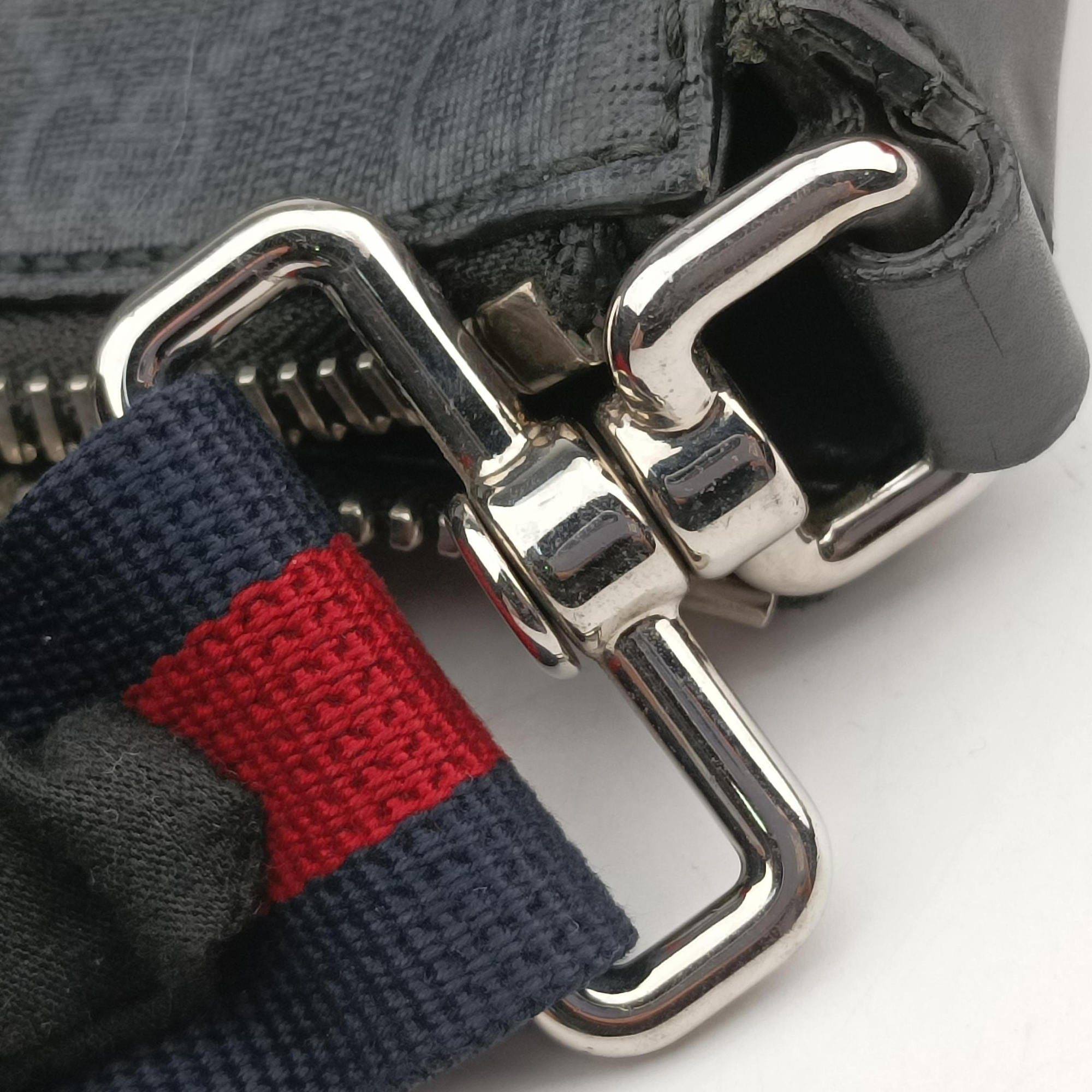 Pre-owned Gucci GG Supreme Courrier Messenger Black×Multicolour PVC coated canvas×Leather 474137 shoulderbag | stylenewstar