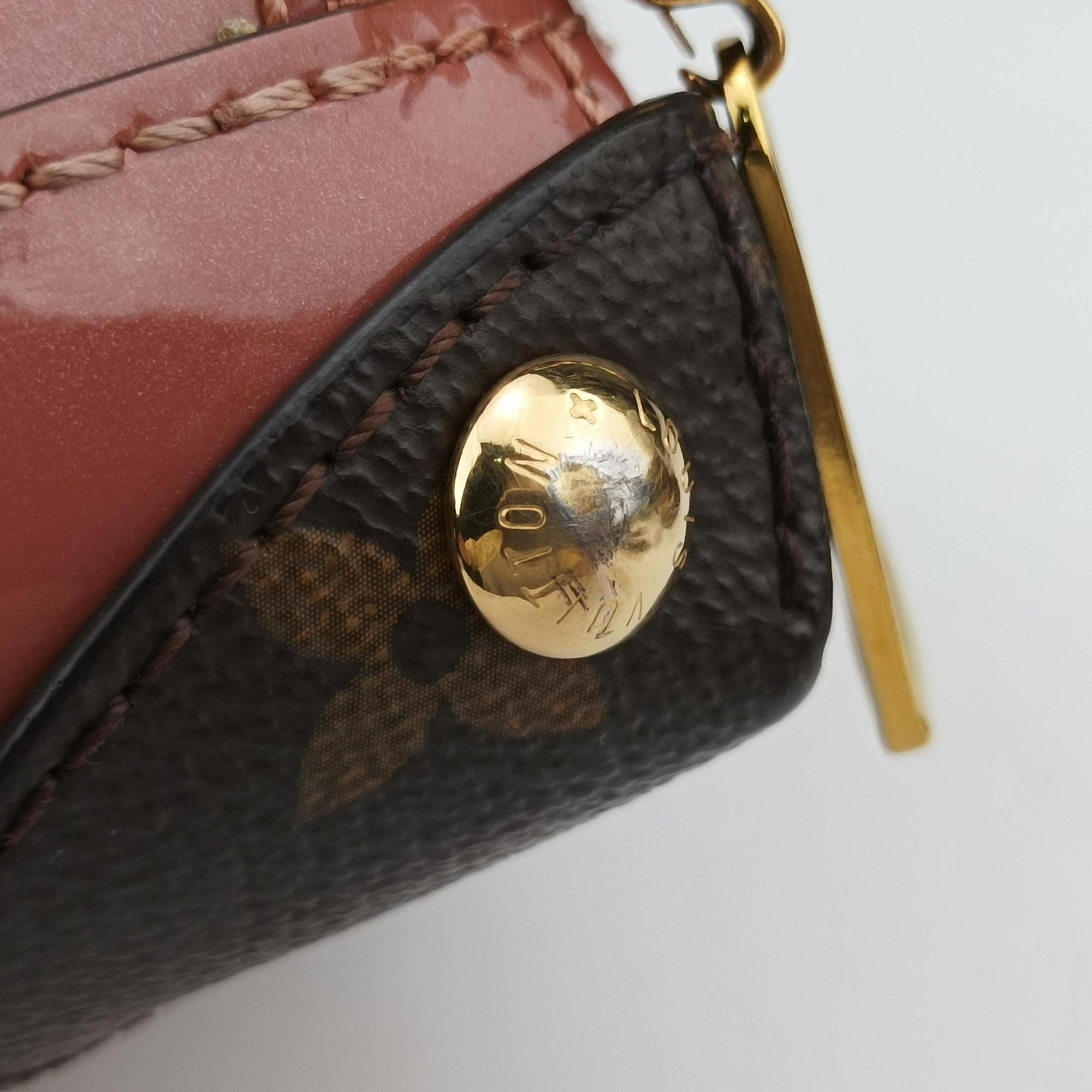 Pre-owned Louis Vuitton Miroir Venice Vieux Rose Vernis M53546 shoulderbag | stylenewstar