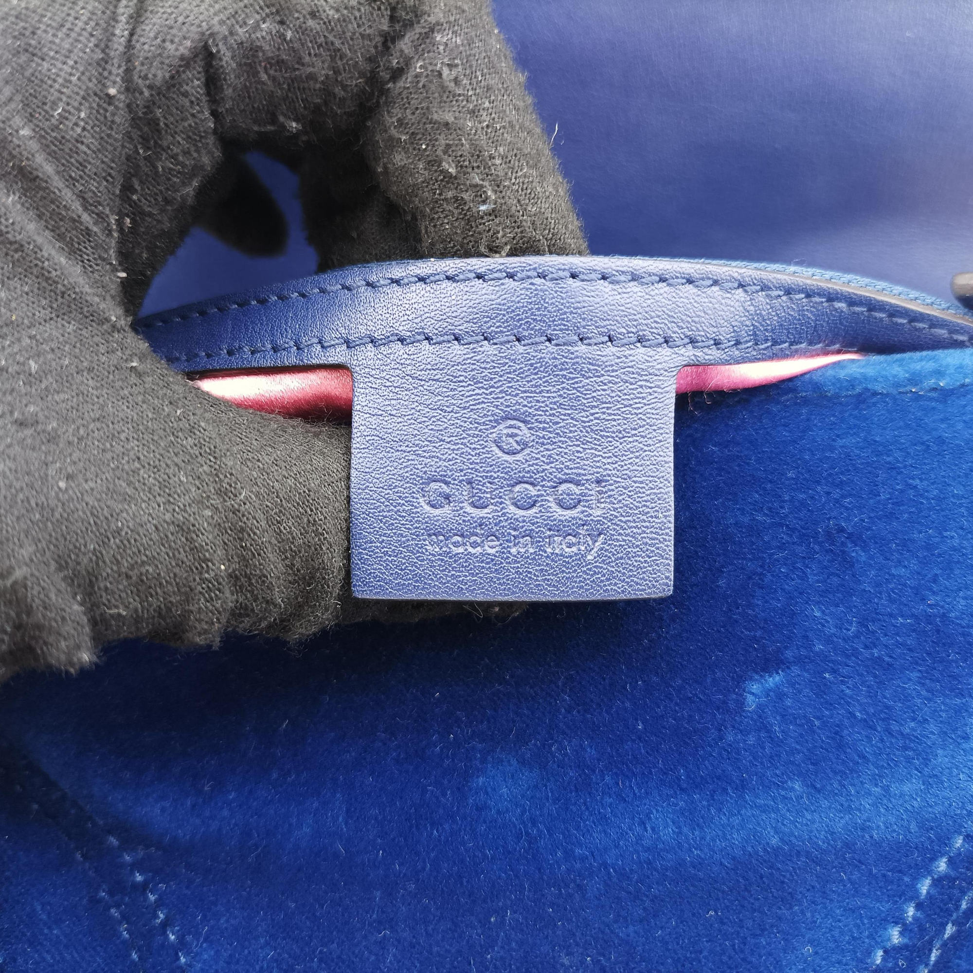 Pre-owned Gucci GG Marmont Blue velour 446744 shoulderbag | stylenewstar