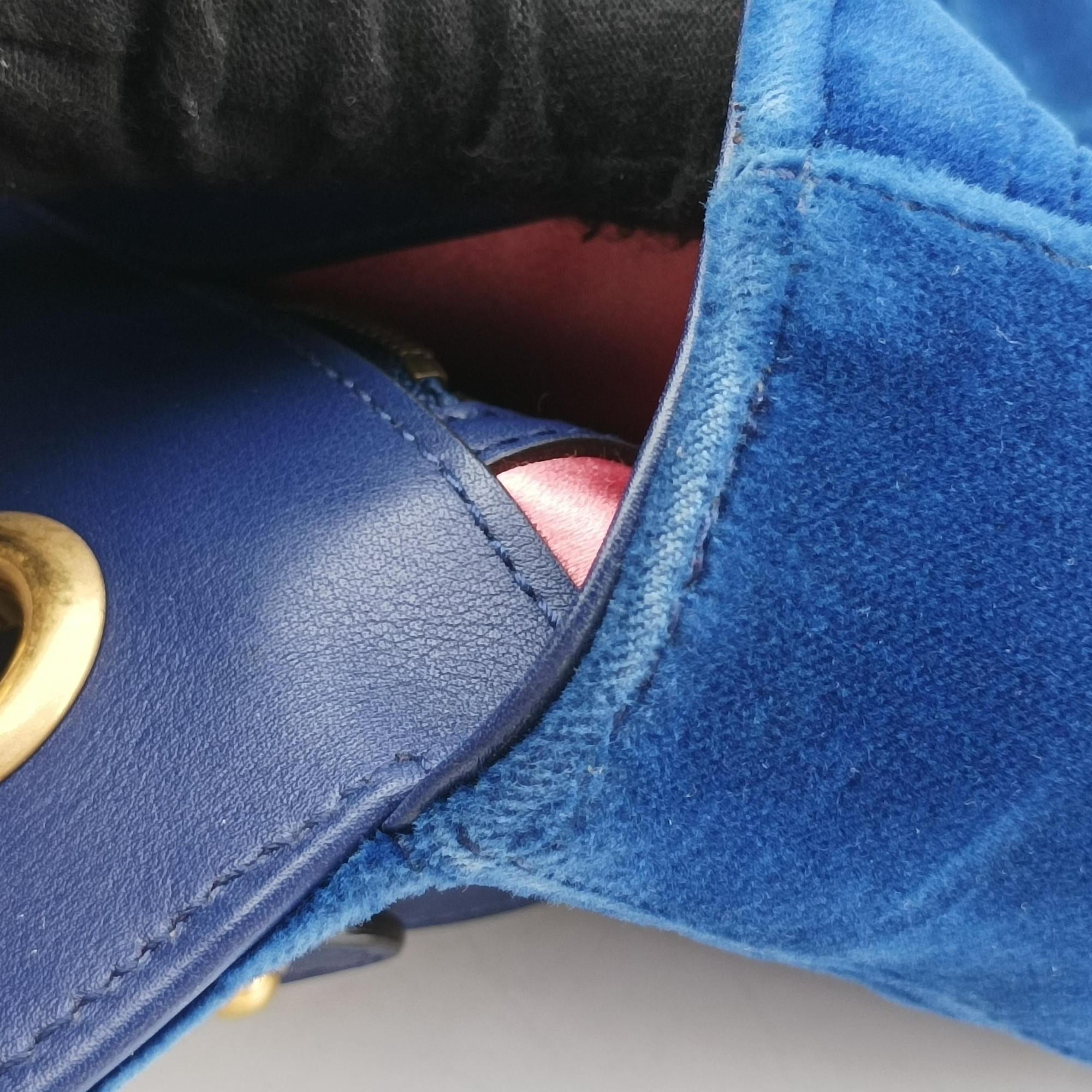 Pre-owned Gucci GG Marmont Blue velour 446744 shoulderbag | stylenewstar