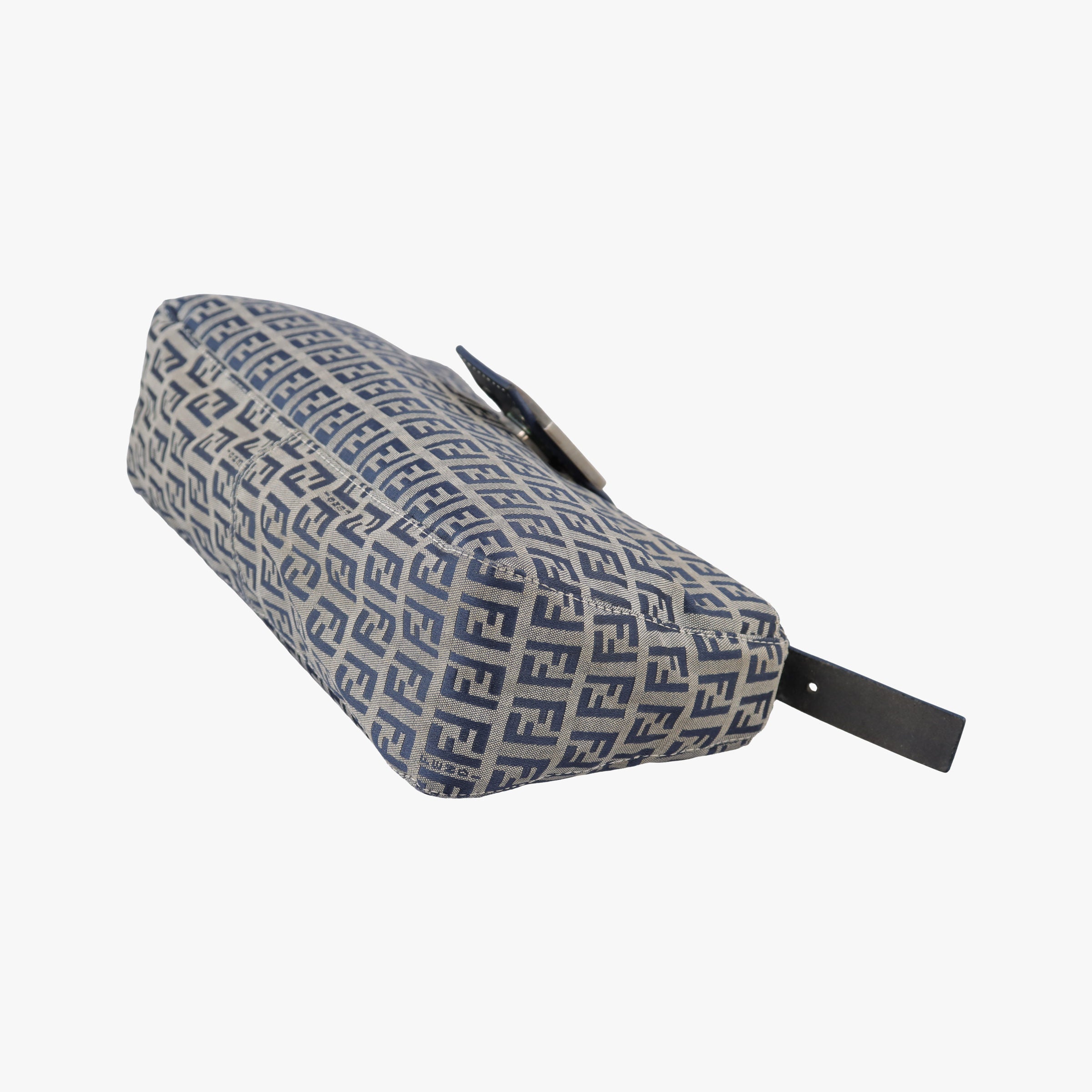 Pre-owned Fendi Zucchino Navy×beige canvas×Leather  shoulderbag | stylenewstar