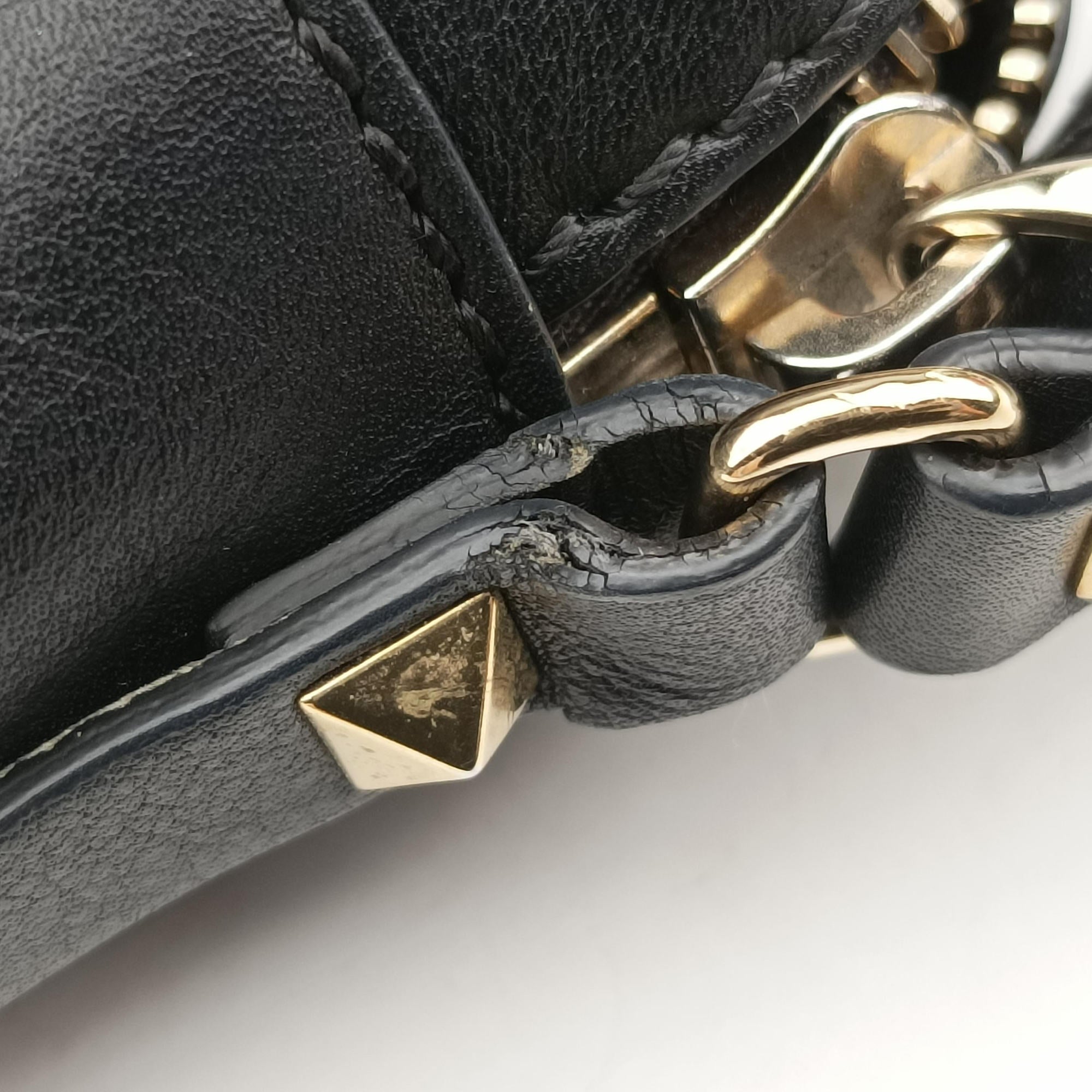 Vintage Valentino Rockstud Black Leather  shoulderbag | stylenewstar