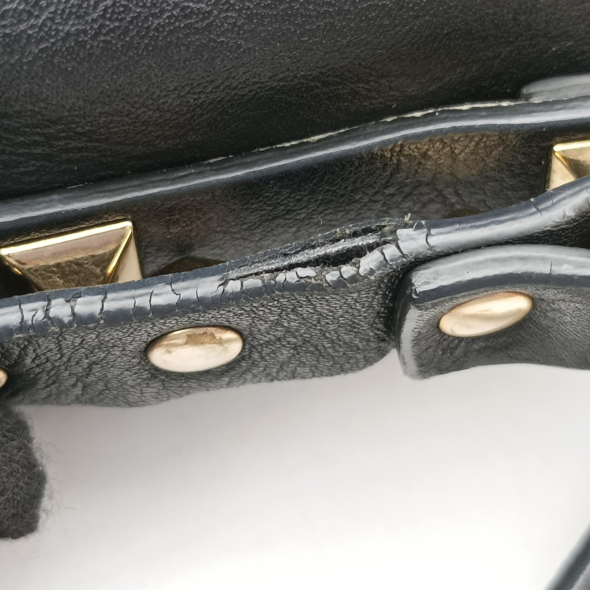Vintage Valentino Rockstud Black Leather  shoulderbag | stylenewstar