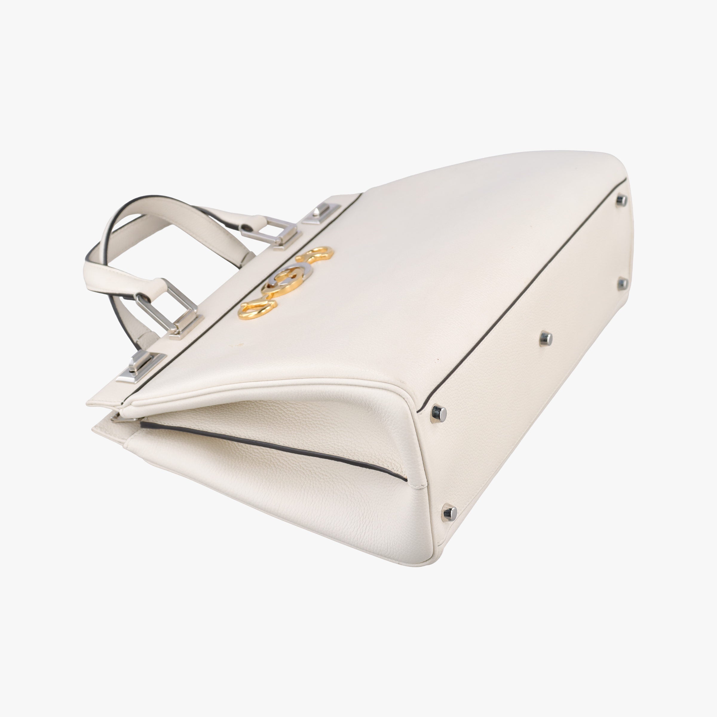 Pre-owned Gucci Zumi White Leather 564714 shoulderbag | stylenewstar