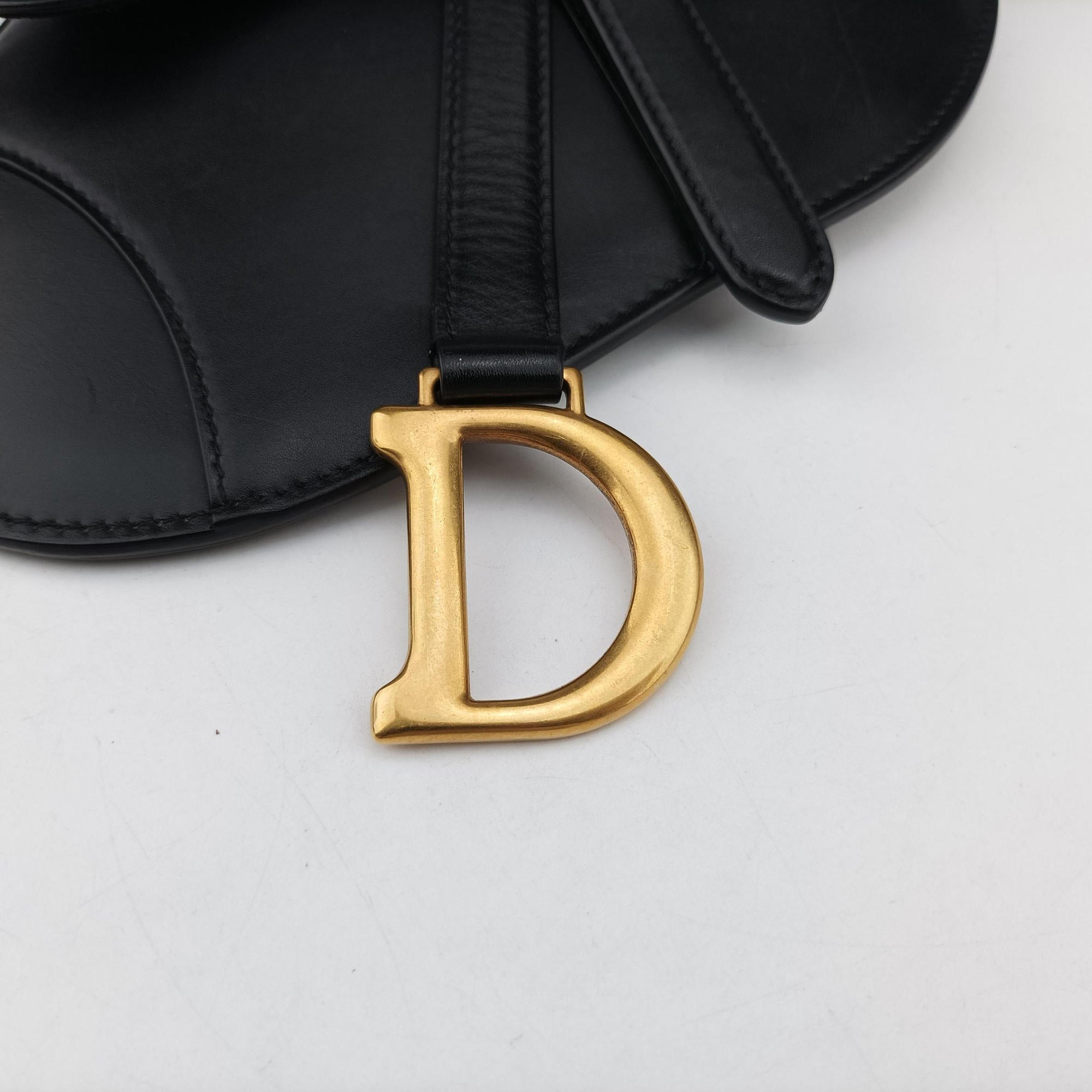 Pre-owned Christian Dior saddle Black leather  bum bag/waist bag | stylenewstar