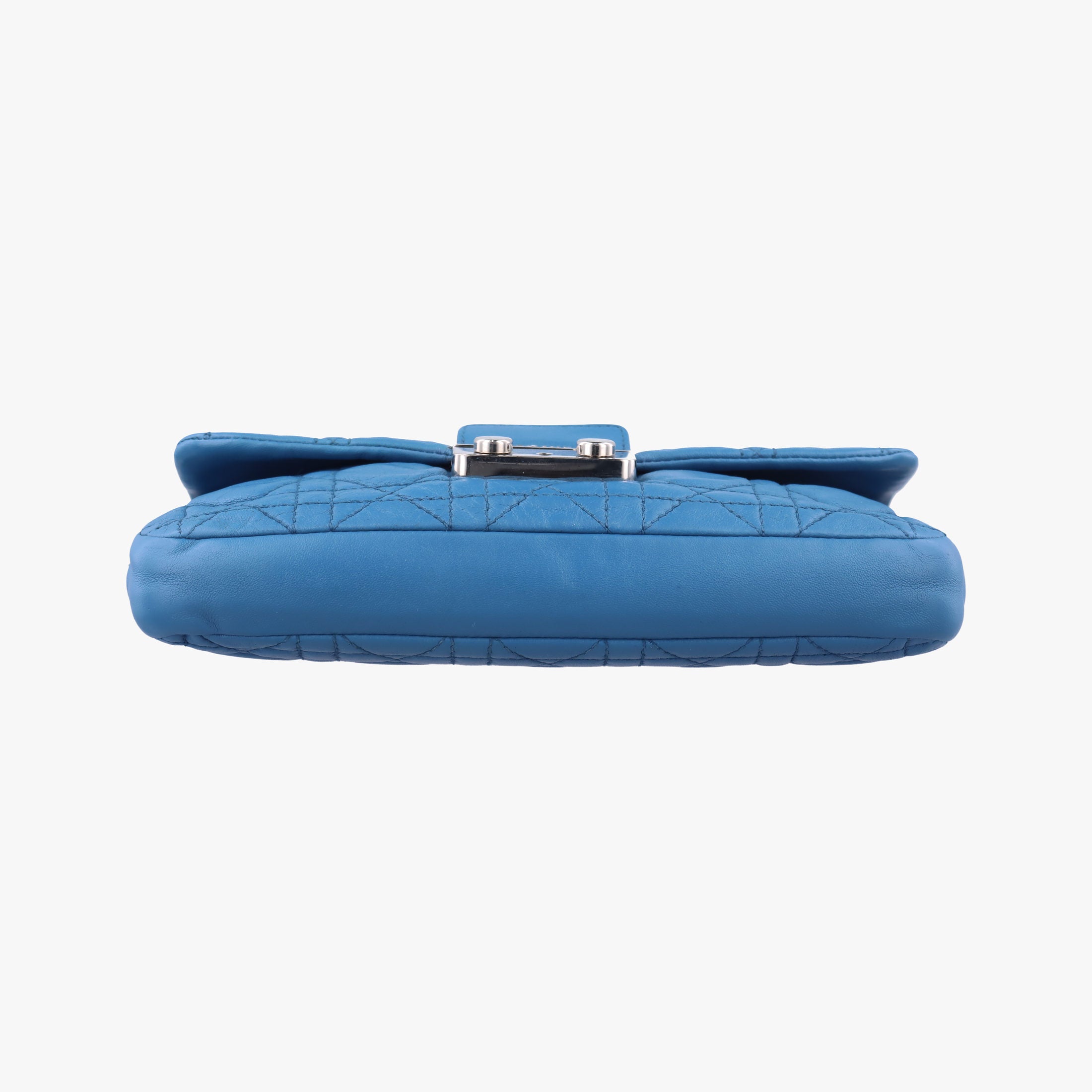 Pre-owned Christian Dior Miss Dior Cannage New Lock Blue lambskin  shoulderbag | stylenewstar