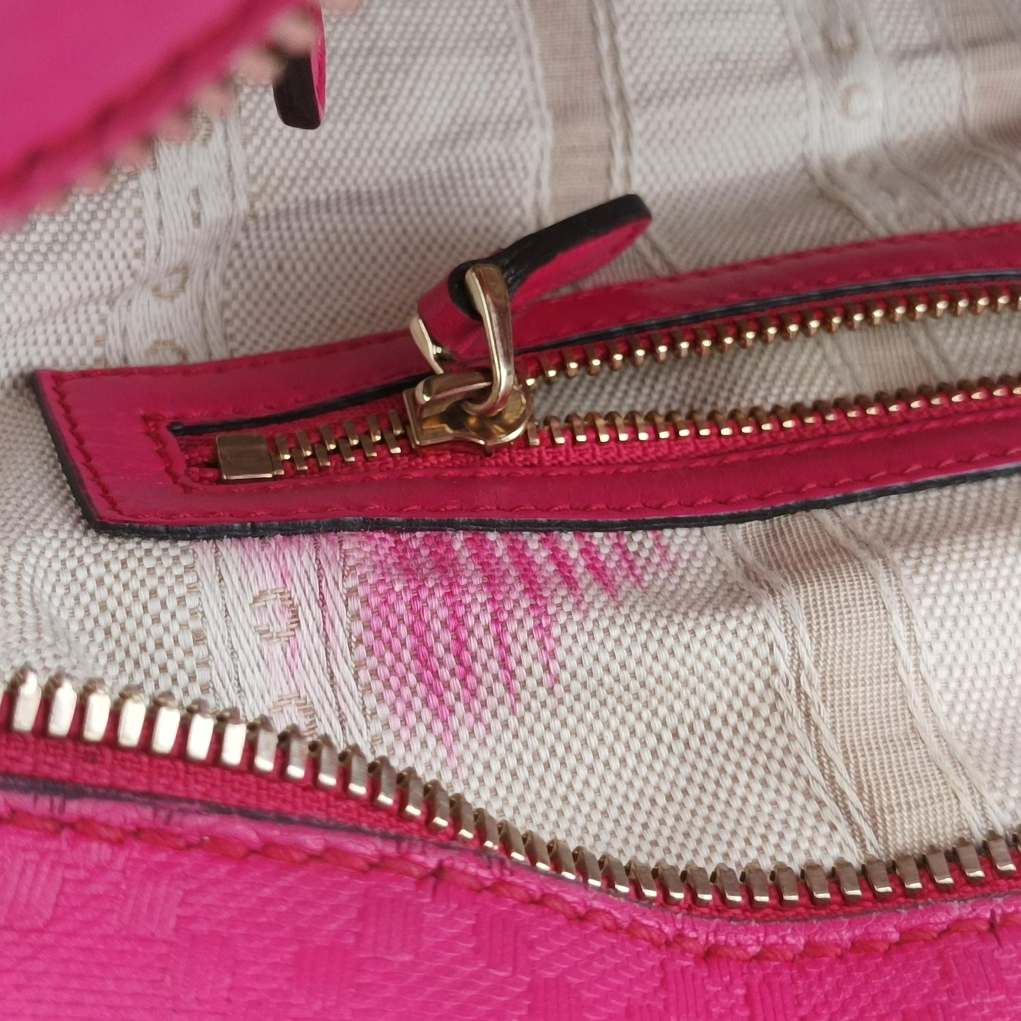 Pre-owned Gucci Bright Diamante Rose Leather 354332 shoulderbag | stylenewstar