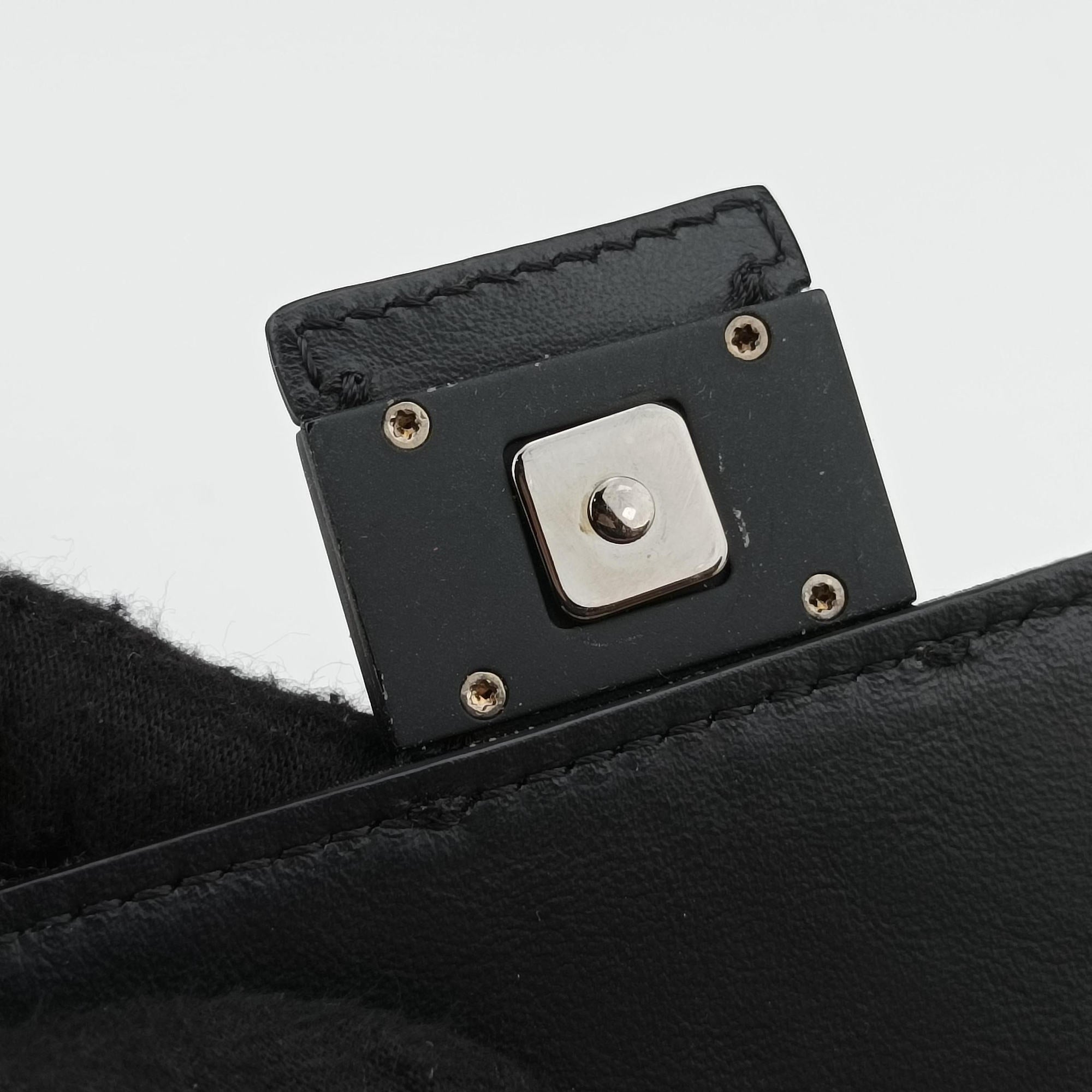 Pre-owned Fendi FF Logo Baguette slim Black x Gray canvas×Leather 7M0295 shoulderbag | stylenewstar
