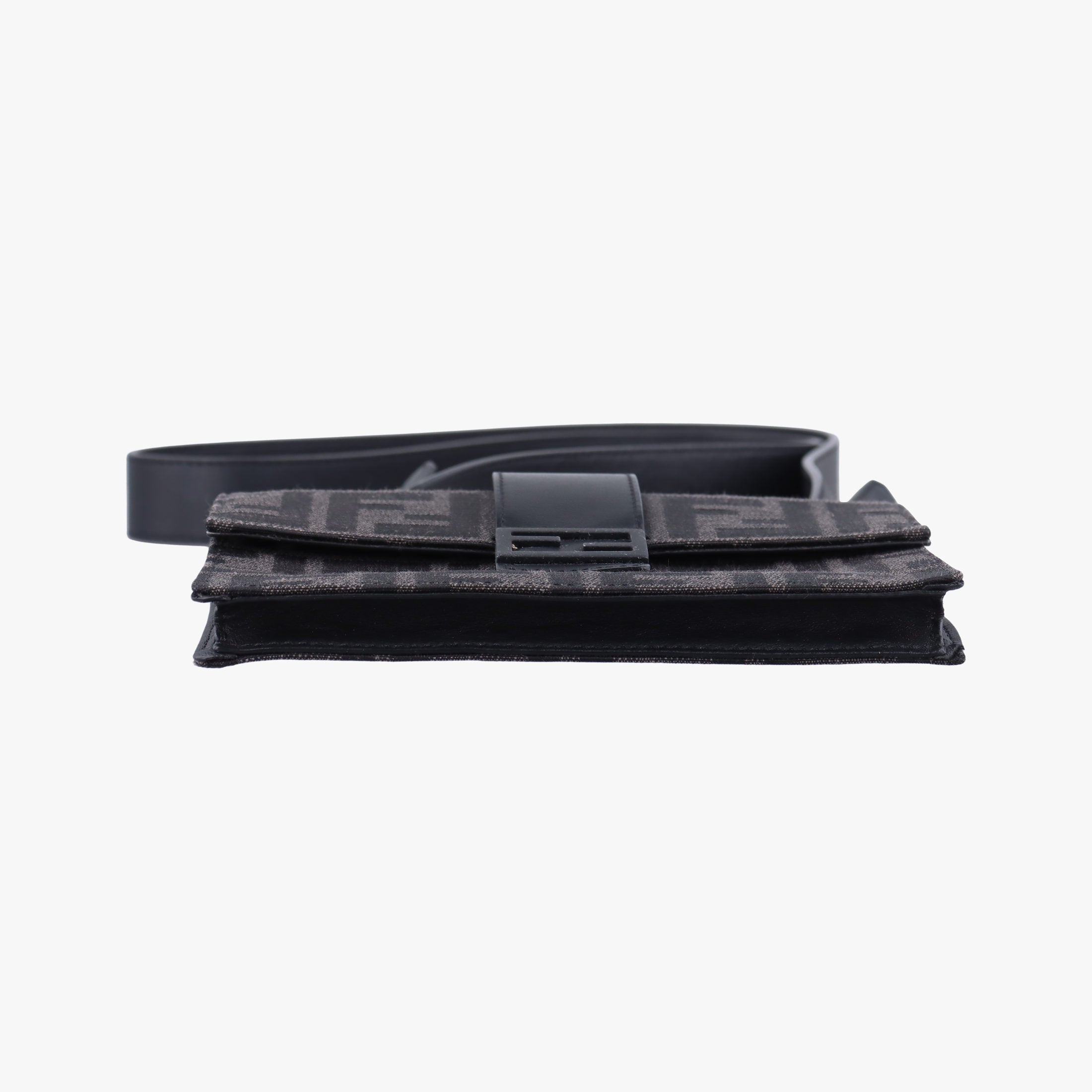 Pre-owned Fendi FF Logo Baguette slim Black x Gray canvas×Leather 7M0295 shoulderbag | stylenewstar