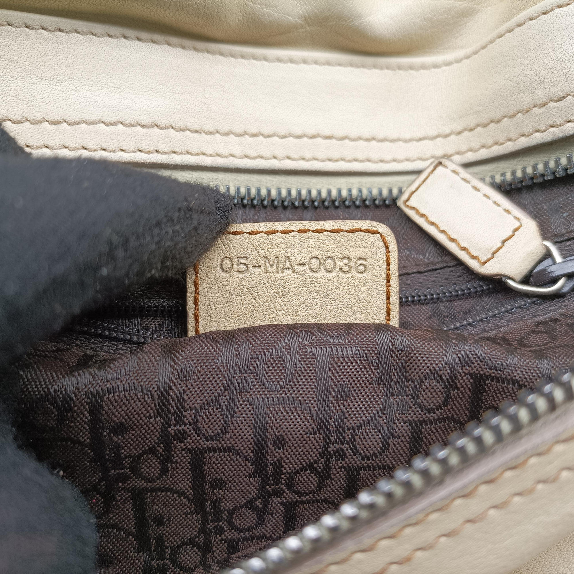 Secondhand Christian Dior Gaucho Beige Leather  shoulderbag | stylenewstar