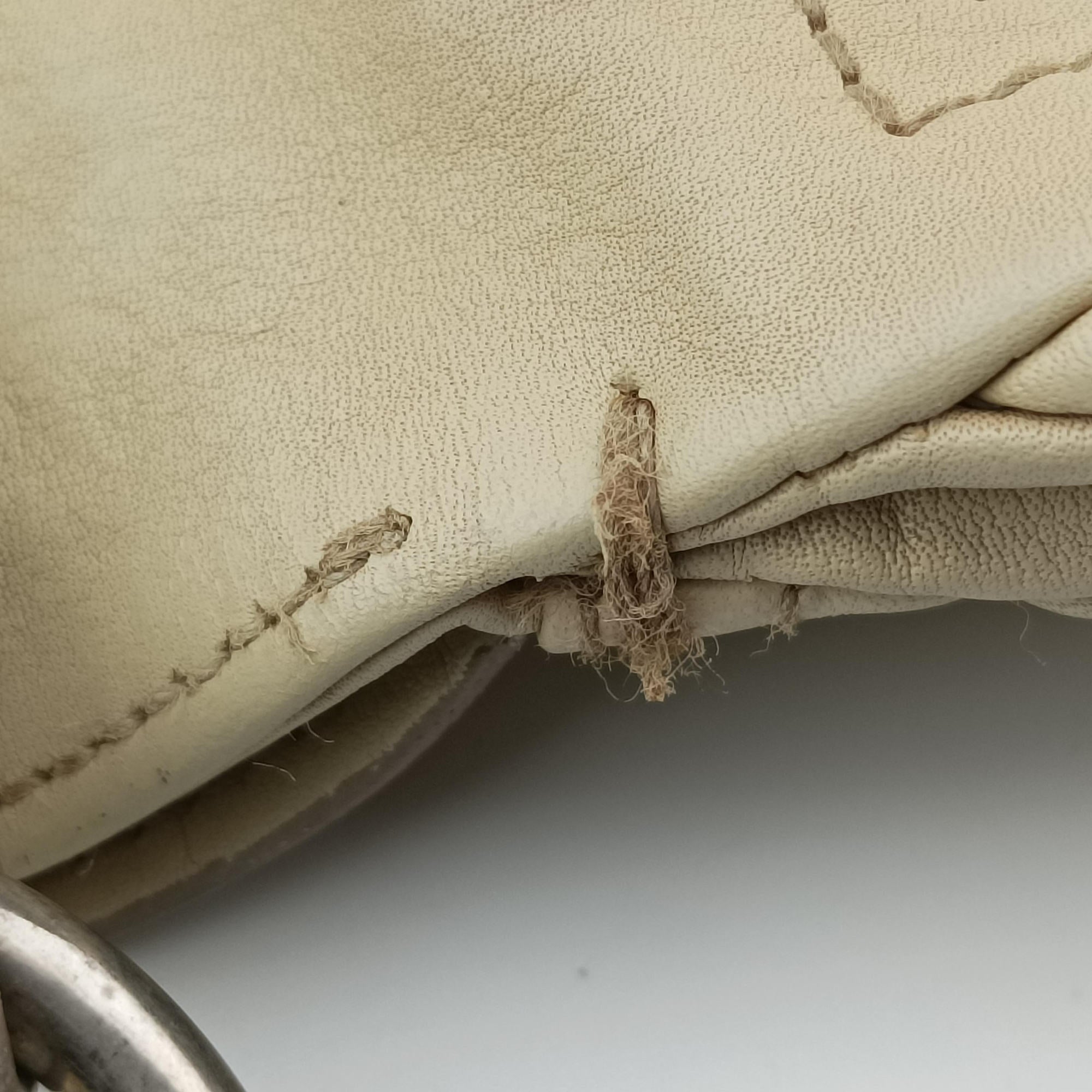 Secondhand Christian Dior Gaucho Beige Leather  shoulderbag | stylenewstar
