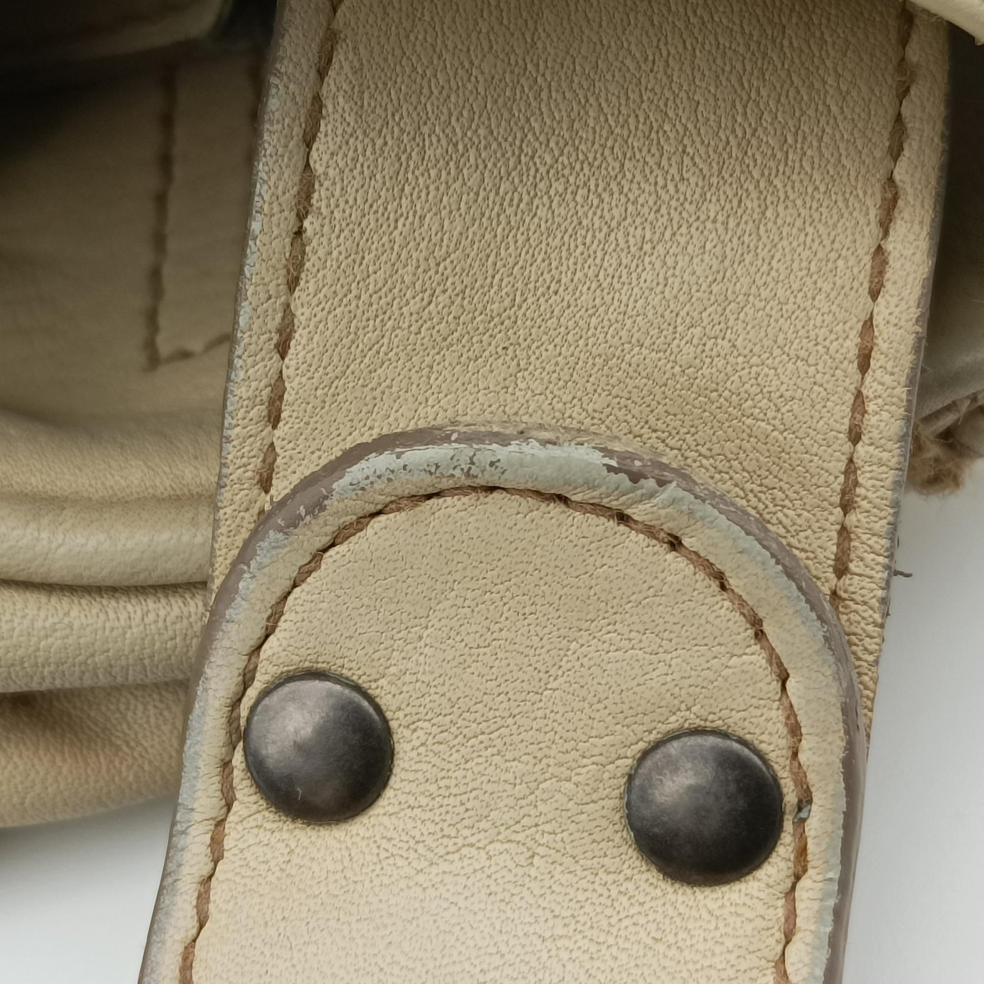 Secondhand Christian Dior Gaucho Beige Leather  shoulderbag | stylenewstar