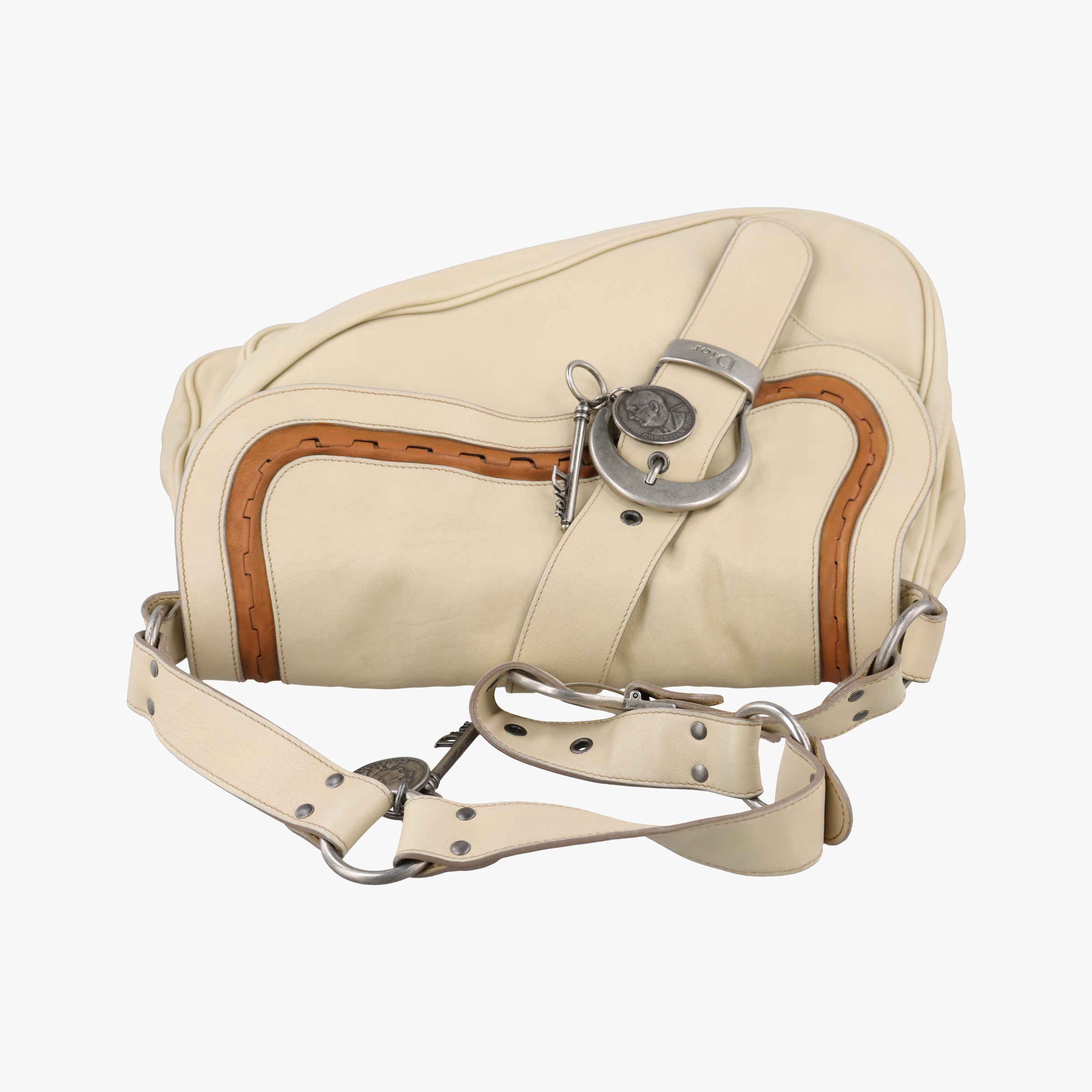 Secondhand Christian Dior Gaucho Beige Leather  shoulderbag | stylenewstar