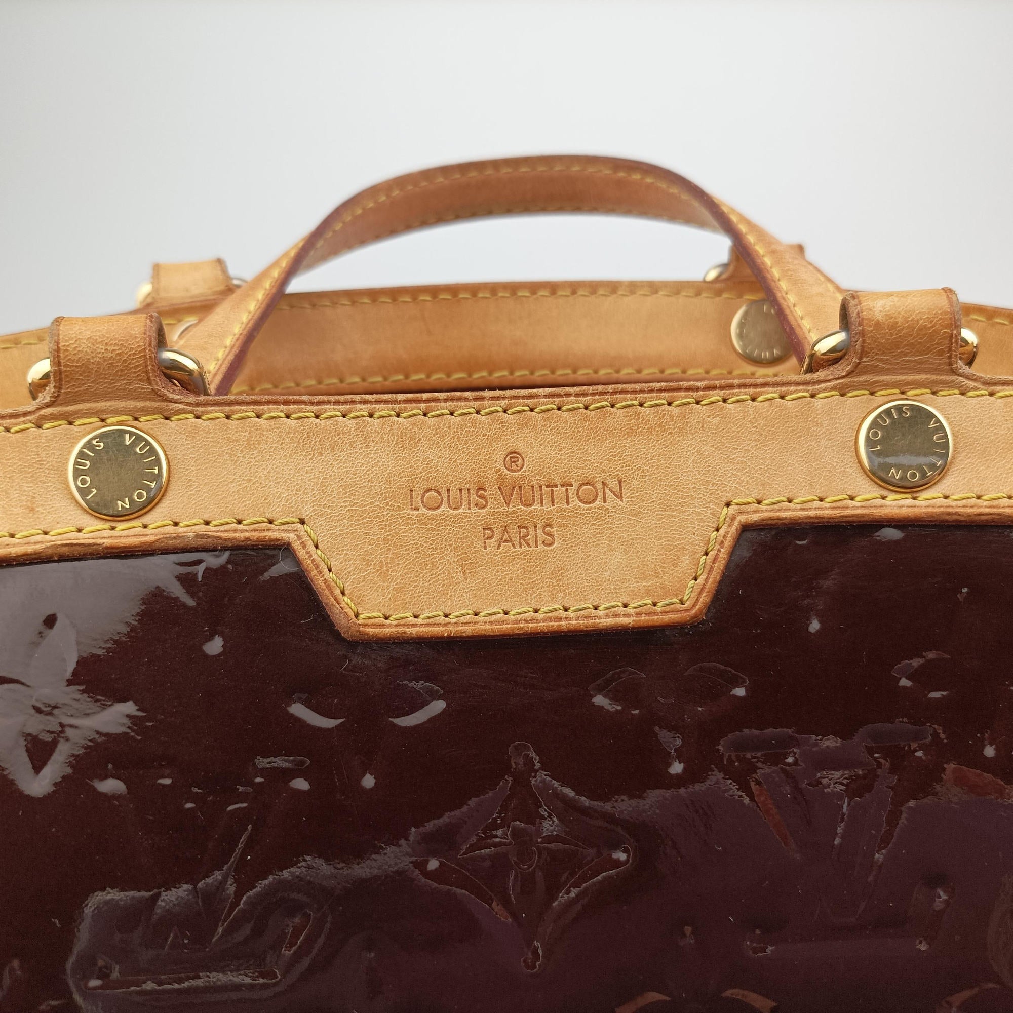 Secondhand Louis Vuitton Brea MM AMARANTE Vernis M91619 shoulderbag | stylenewstar