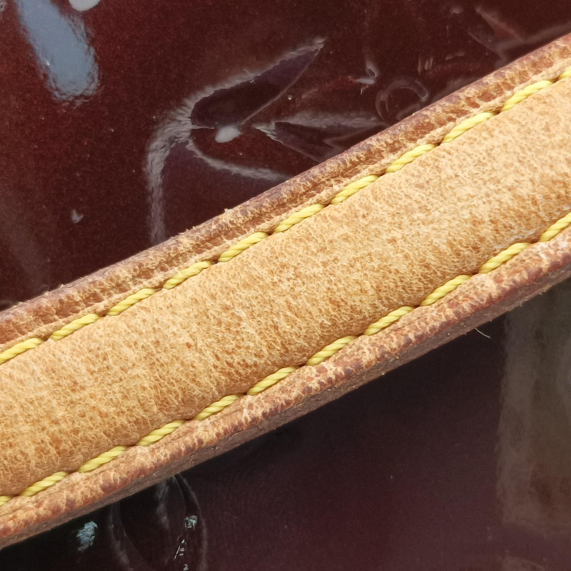 Secondhand Louis Vuitton Brea MM AMARANTE Vernis M91619 shoulderbag | stylenewstar