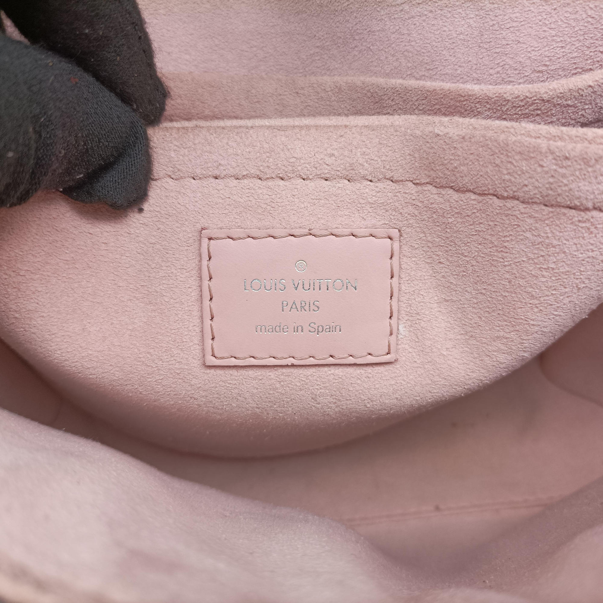 Pre-owned Louis Vuitton SAINT MICHEL Monogram×Rose Ballerine Monogram Canvas×epi M44033 shoulderbag | stylenewstar