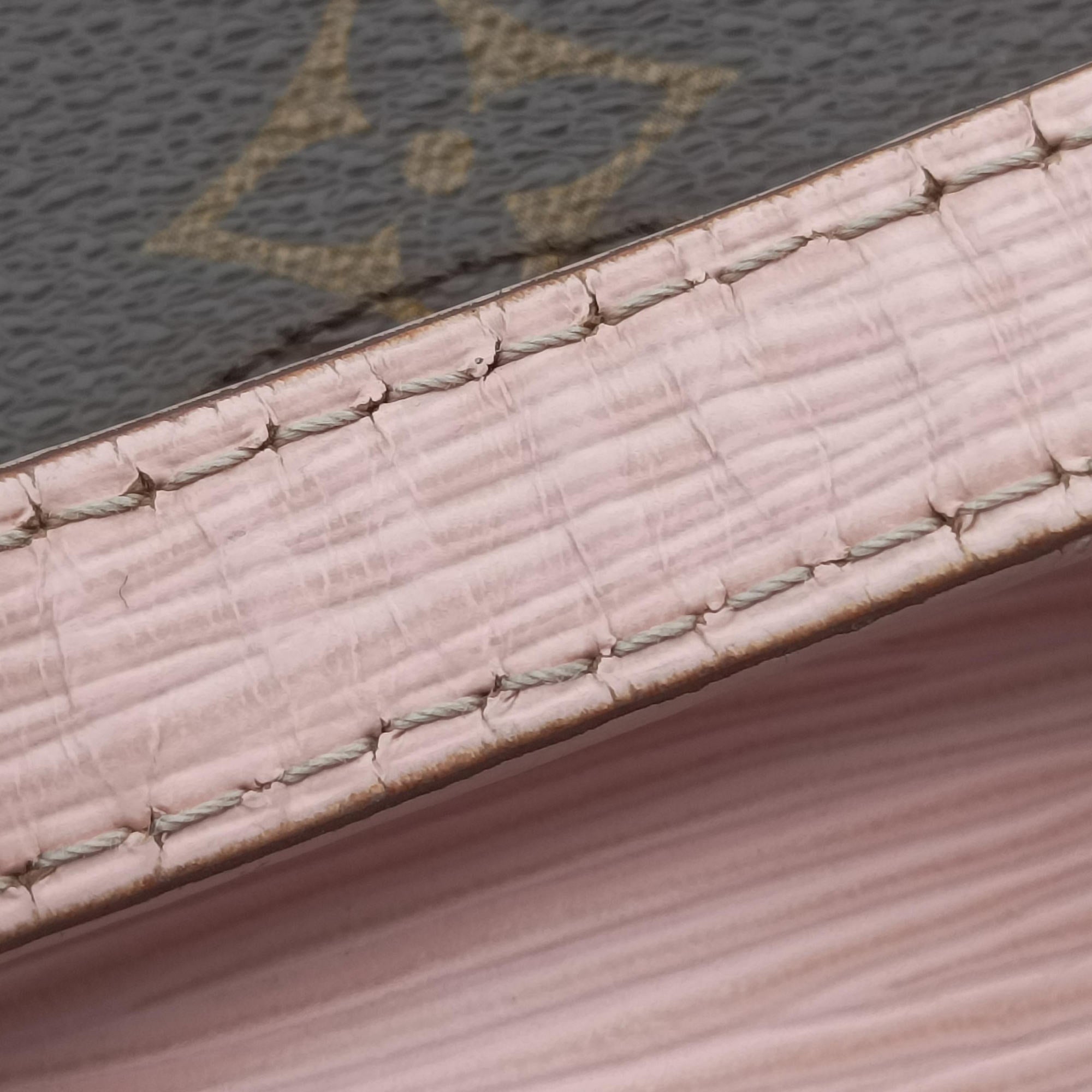 Pre-owned Louis Vuitton SAINT MICHEL Monogram×Rose Ballerine Monogram Canvas×epi M44033 shoulderbag | stylenewstar