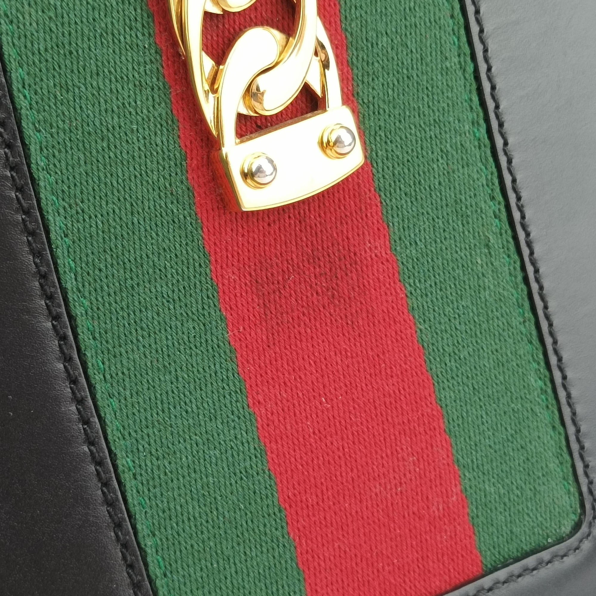 Pre-owned Gucci Sylvie Black×GREEN×RED Leather 421882 shoulderbag | stylenewstar