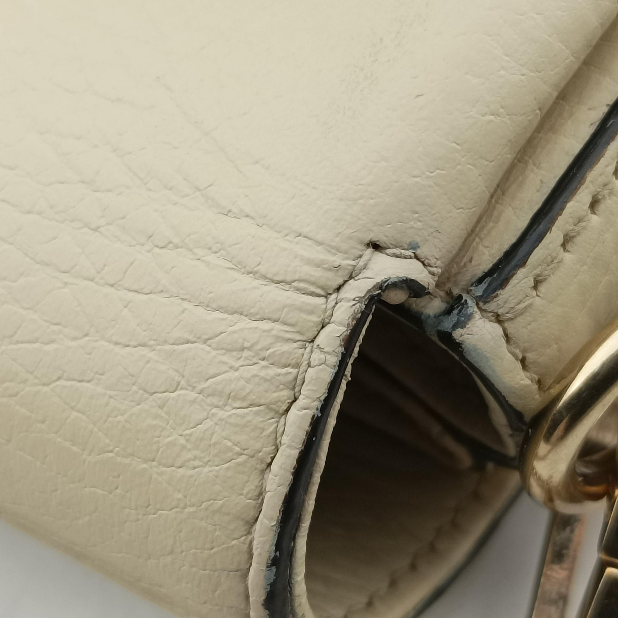 Pre-owned Gucci Interlocking G Ivory Leather 607720 shoulderbag | stylenewstar