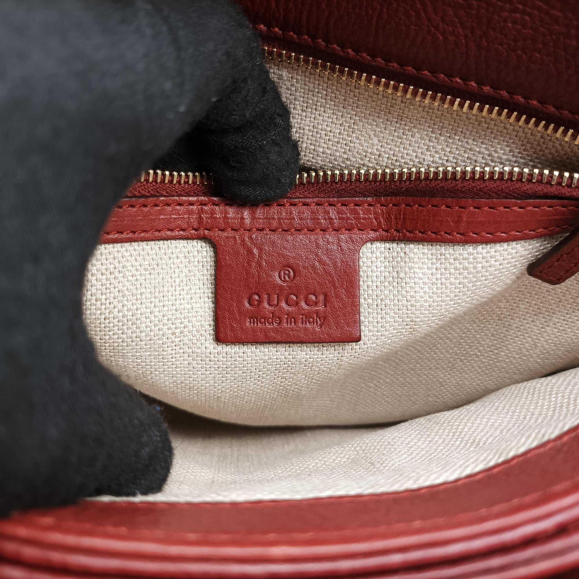 Secondhand Gucci Marrakech Messenger Red Leather 257024 shoulderbag | stylenewstar