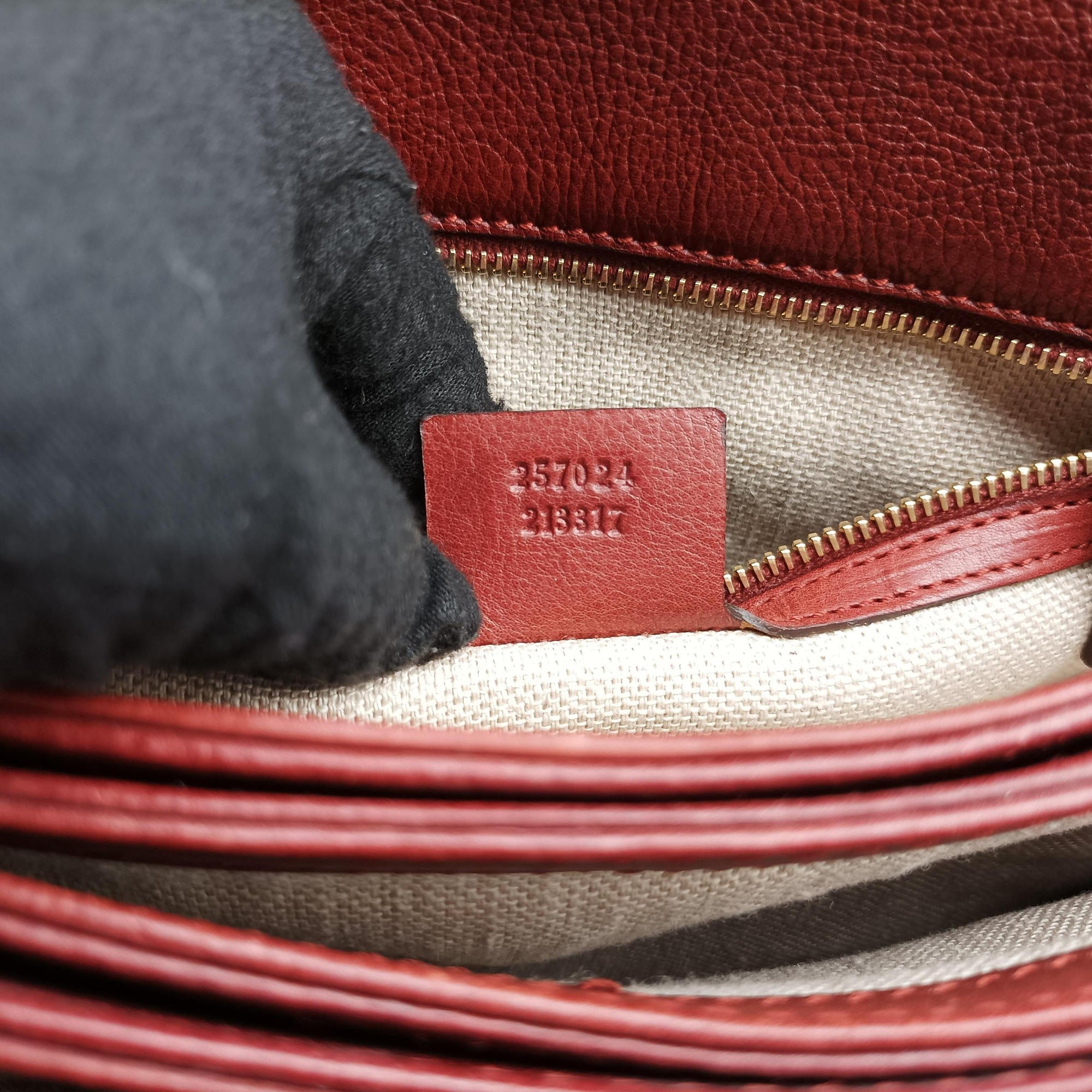 Secondhand Gucci Marrakech Messenger Red Leather 257024 shoulderbag | stylenewstar