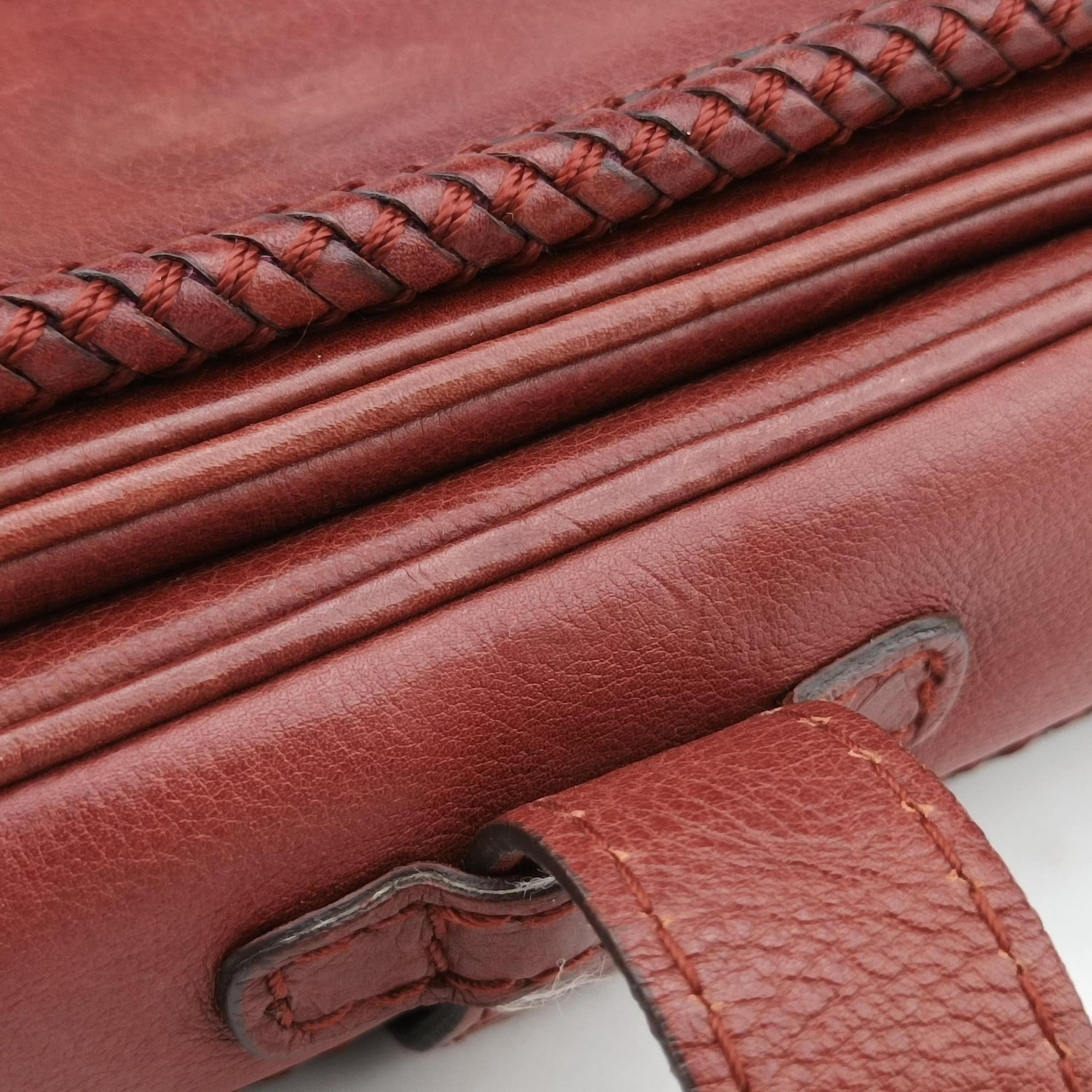 Secondhand Gucci Marrakech Messenger Red Leather 257024 shoulderbag | stylenewstar
