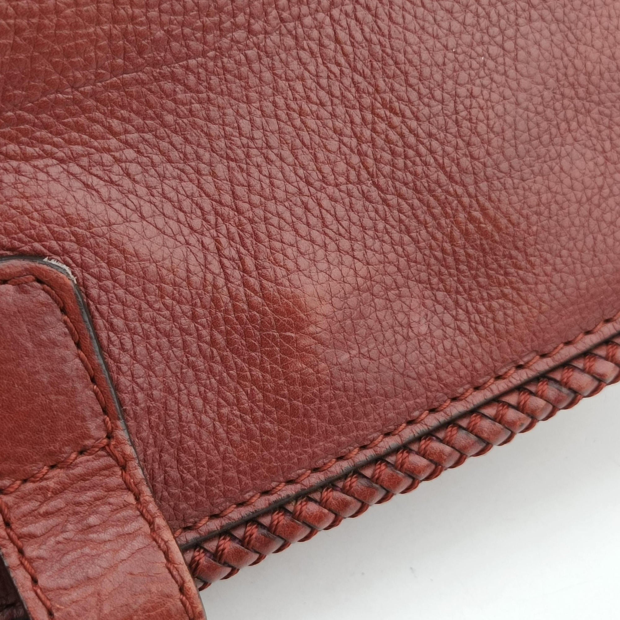 Secondhand Gucci Marrakech Messenger Red Leather 257024 shoulderbag | stylenewstar