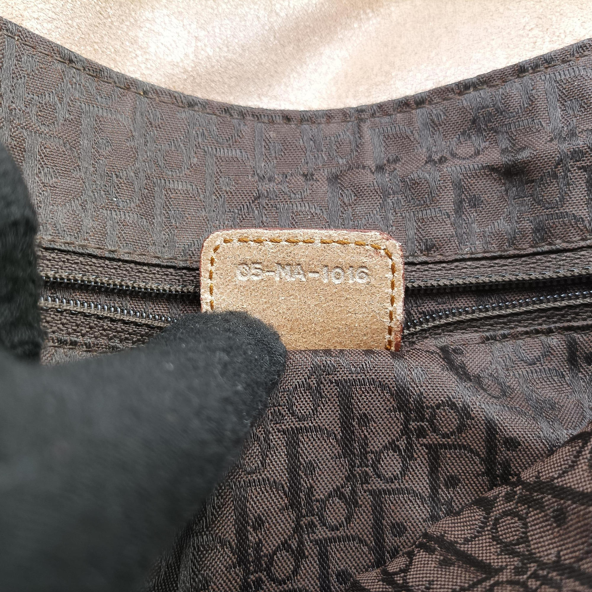 Vintage Christian Dior Gaucho Beige Leather  shoulderbag | stylenewstar