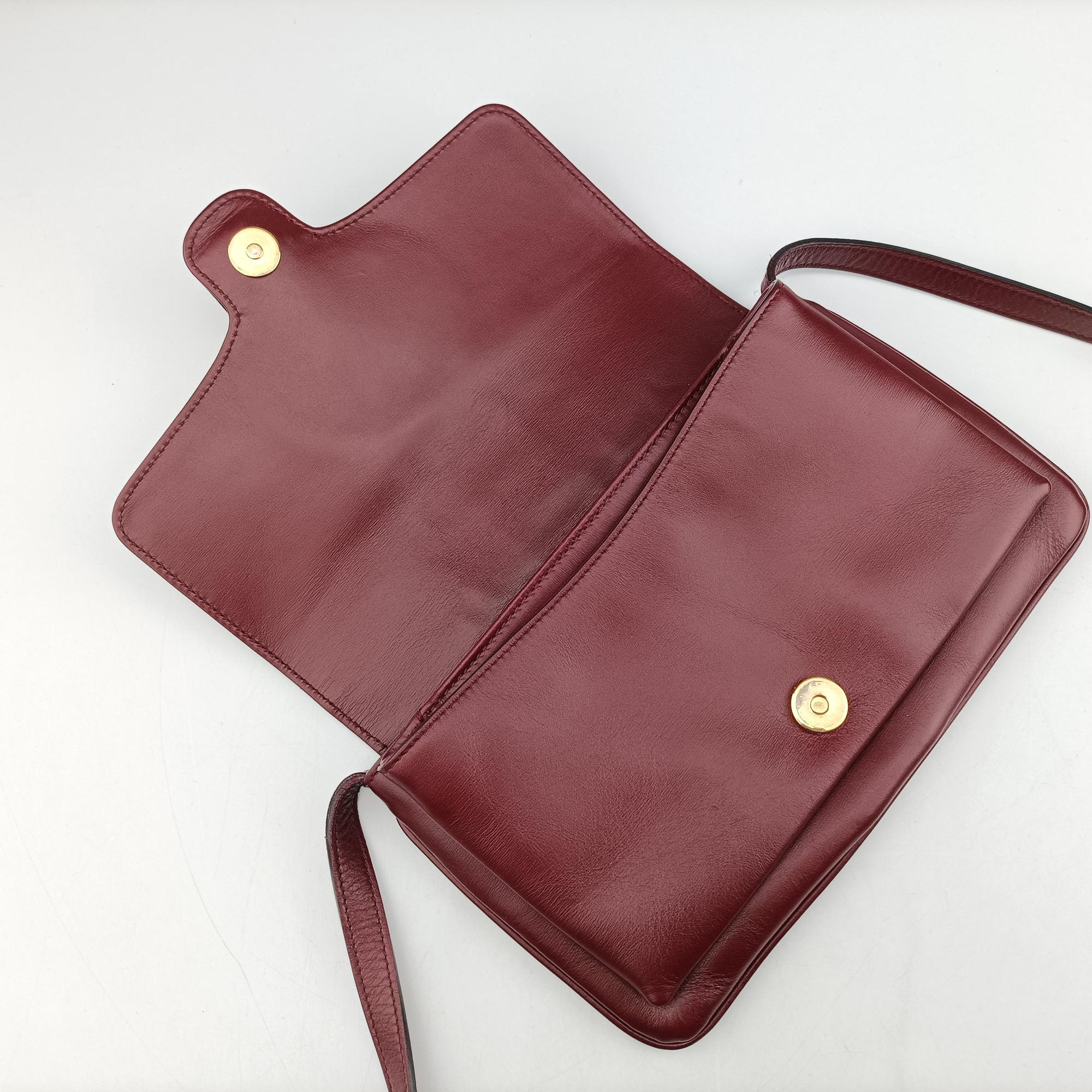 Secondhand Gucci Arli Burgundy Leather 550129 shoulderbag | stylenewstar