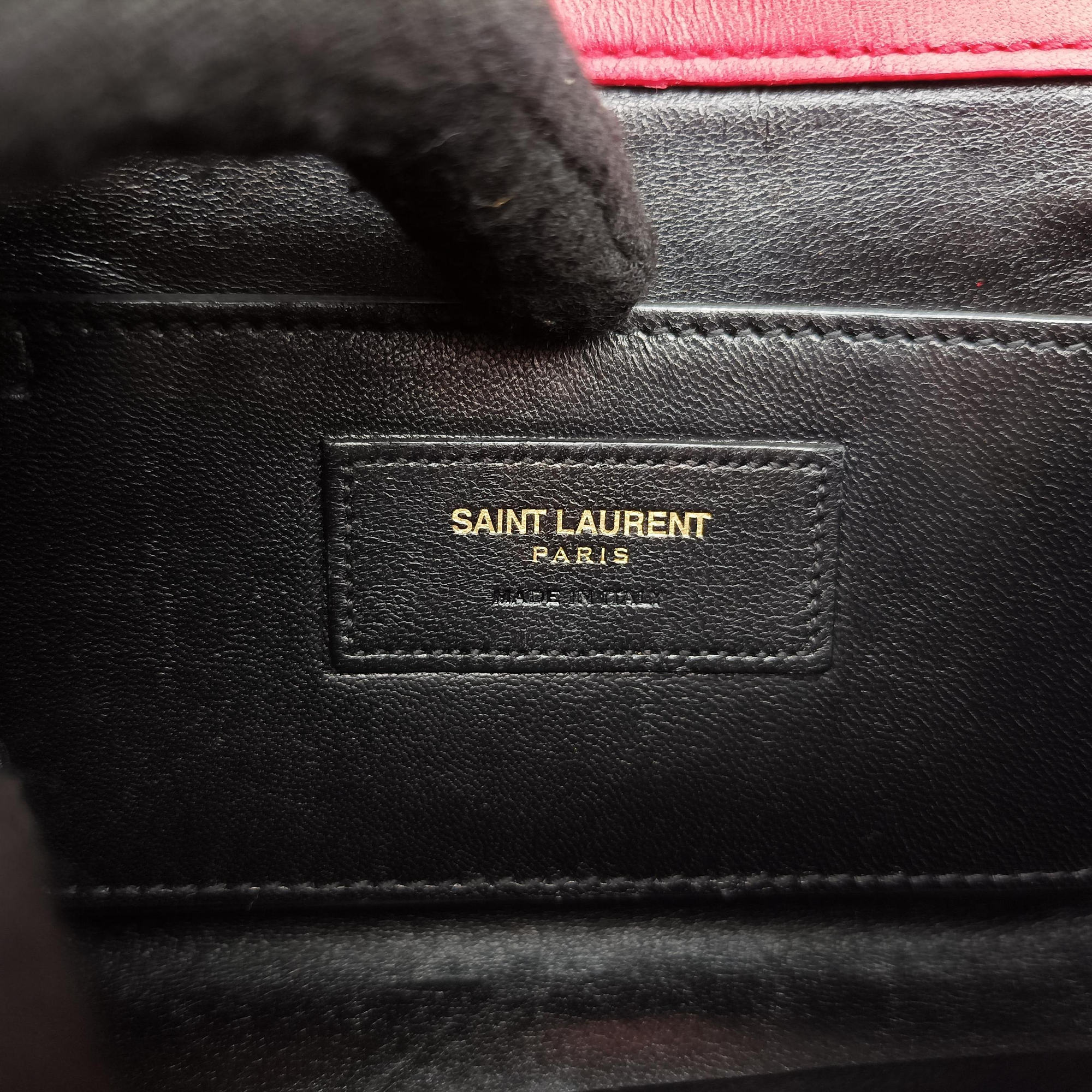 Pre-owned Yves Saint Laurent Monogram Envelope Red Leather 381668 shoulderbag | stylenewstar