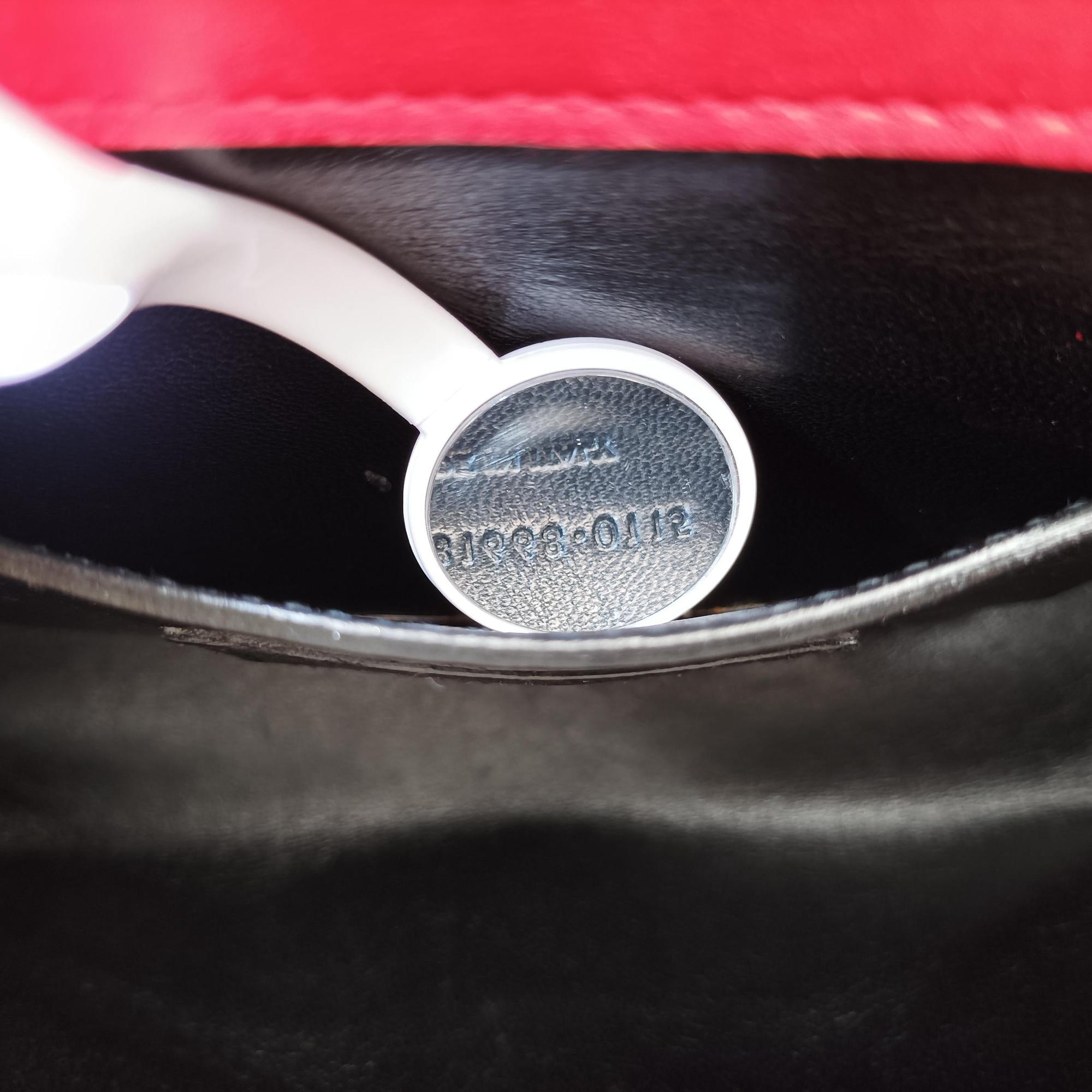 Pre-owned Yves Saint Laurent Monogram Envelope Red Leather 381668 shoulderbag | stylenewstar
