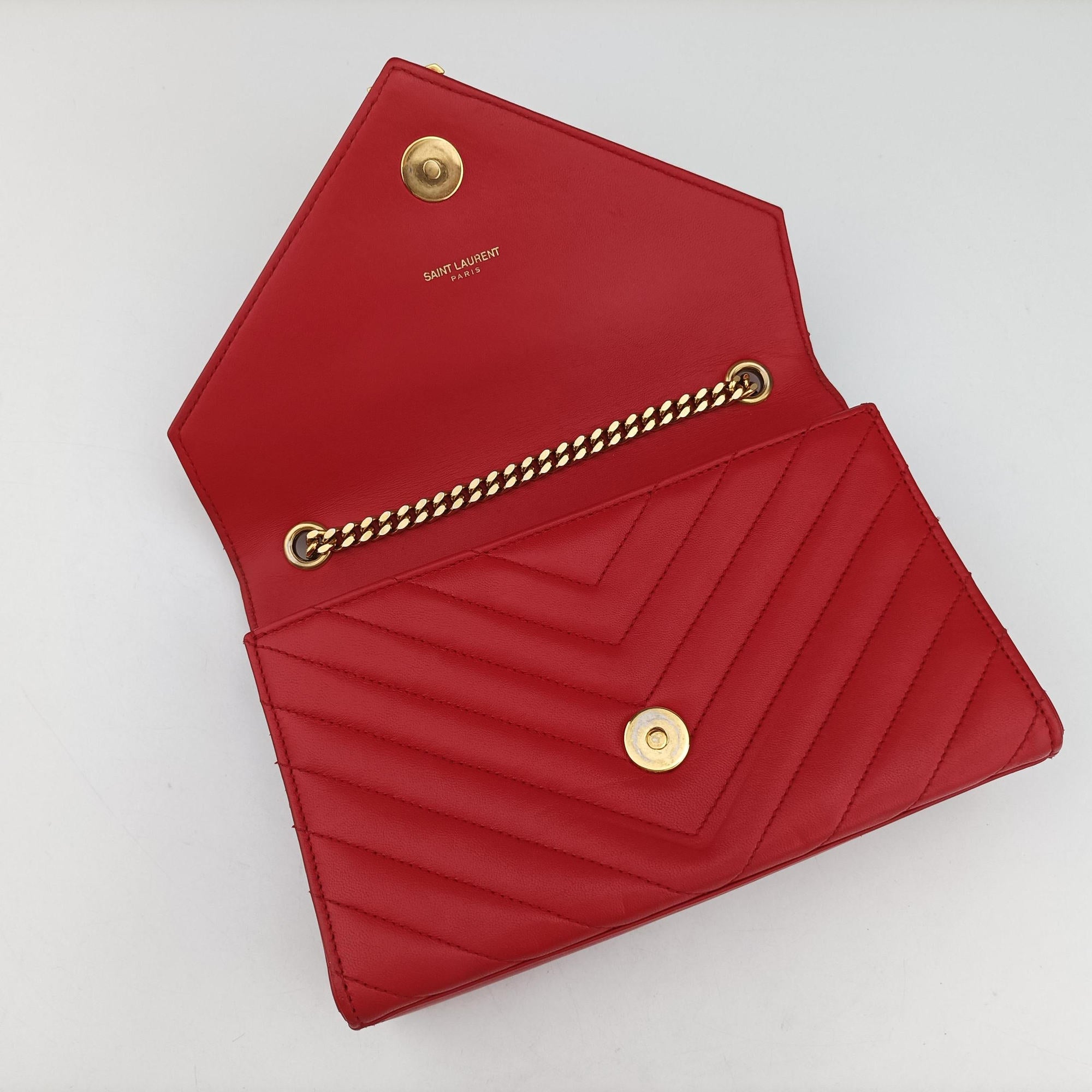 Pre-owned Yves Saint Laurent Monogram Envelope Red Leather 381668 shoulderbag | stylenewstar