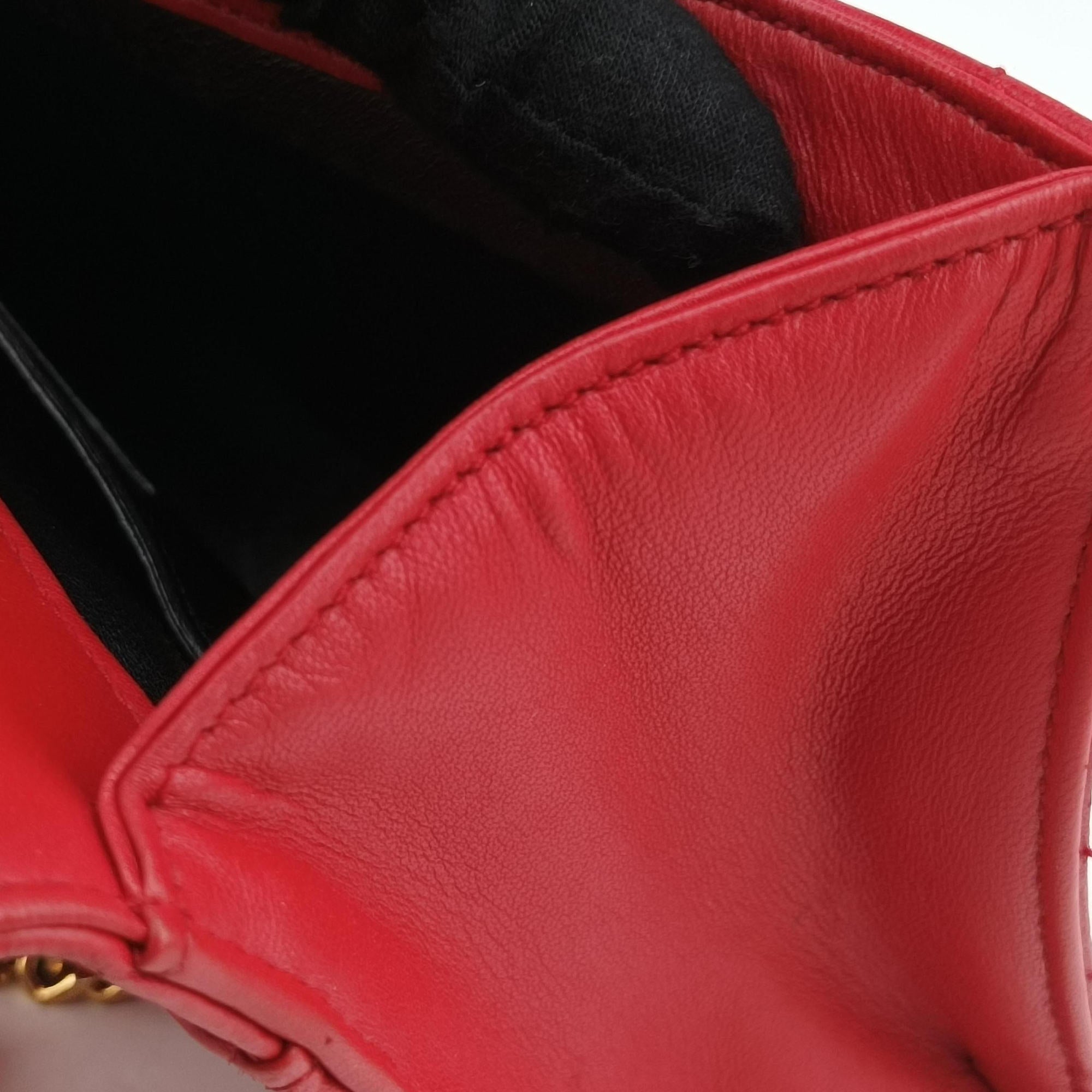 Pre-owned Yves Saint Laurent Monogram Envelope Red Leather 381668 shoulderbag | stylenewstar