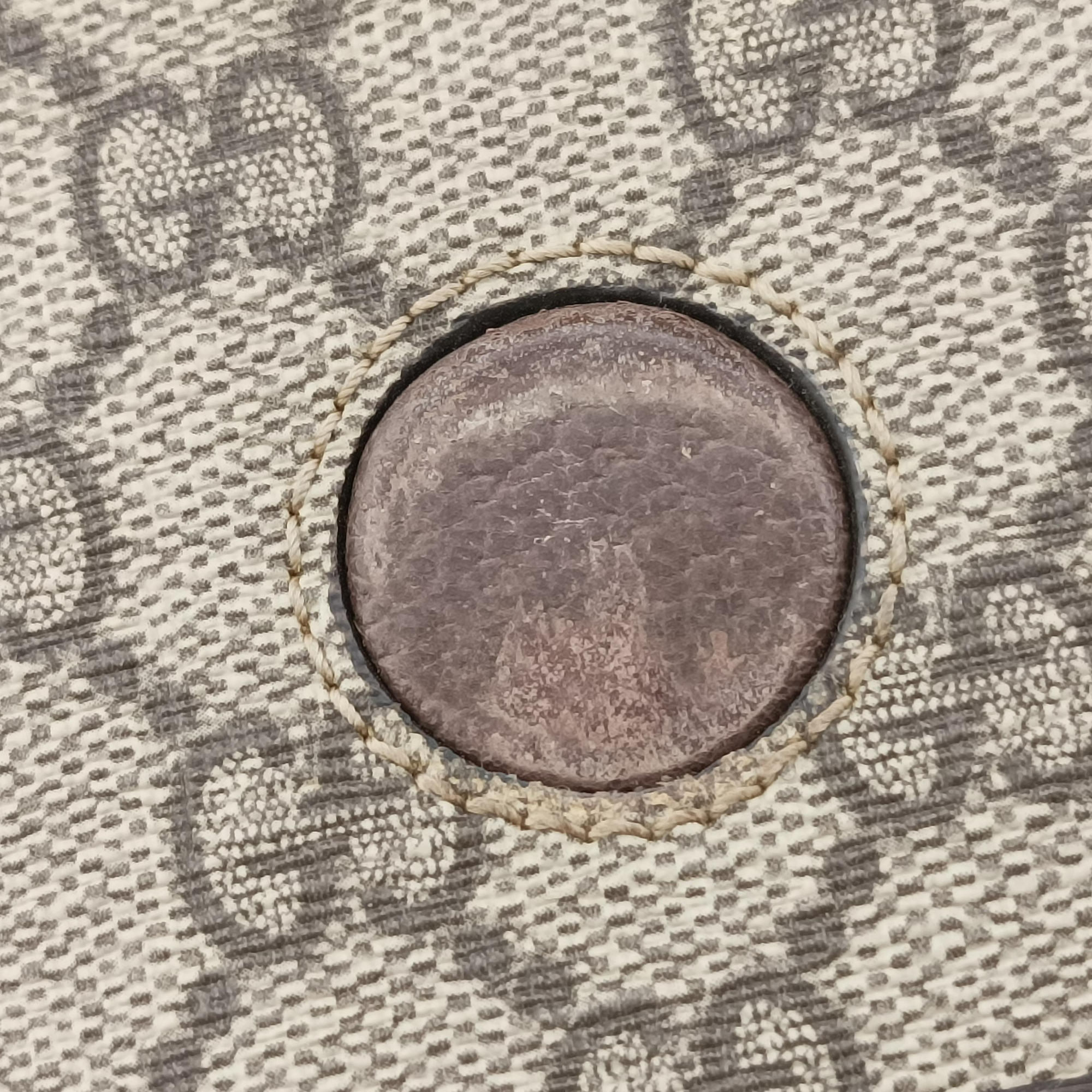 Secondhand Gucci NEO VINTAGE GG Supreme Brown PVC coated canvas×Leather 493930 bum bag/waist bag | stylenewstar