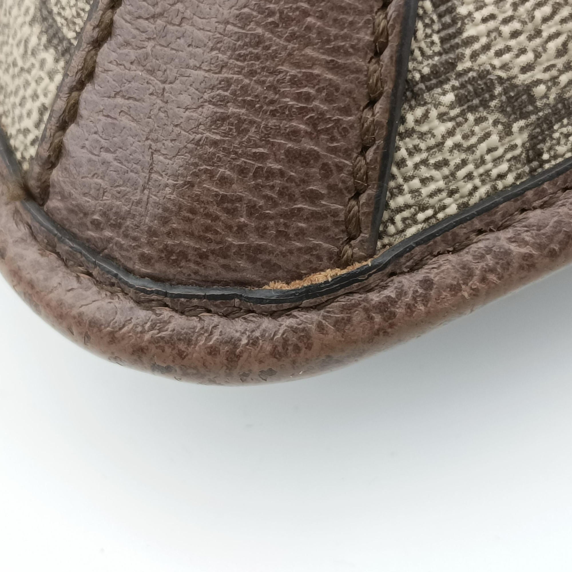 Secondhand Gucci NEO VINTAGE GG Supreme Brown PVC coated canvas×Leather 493930 bum bag/waist bag | stylenewstar