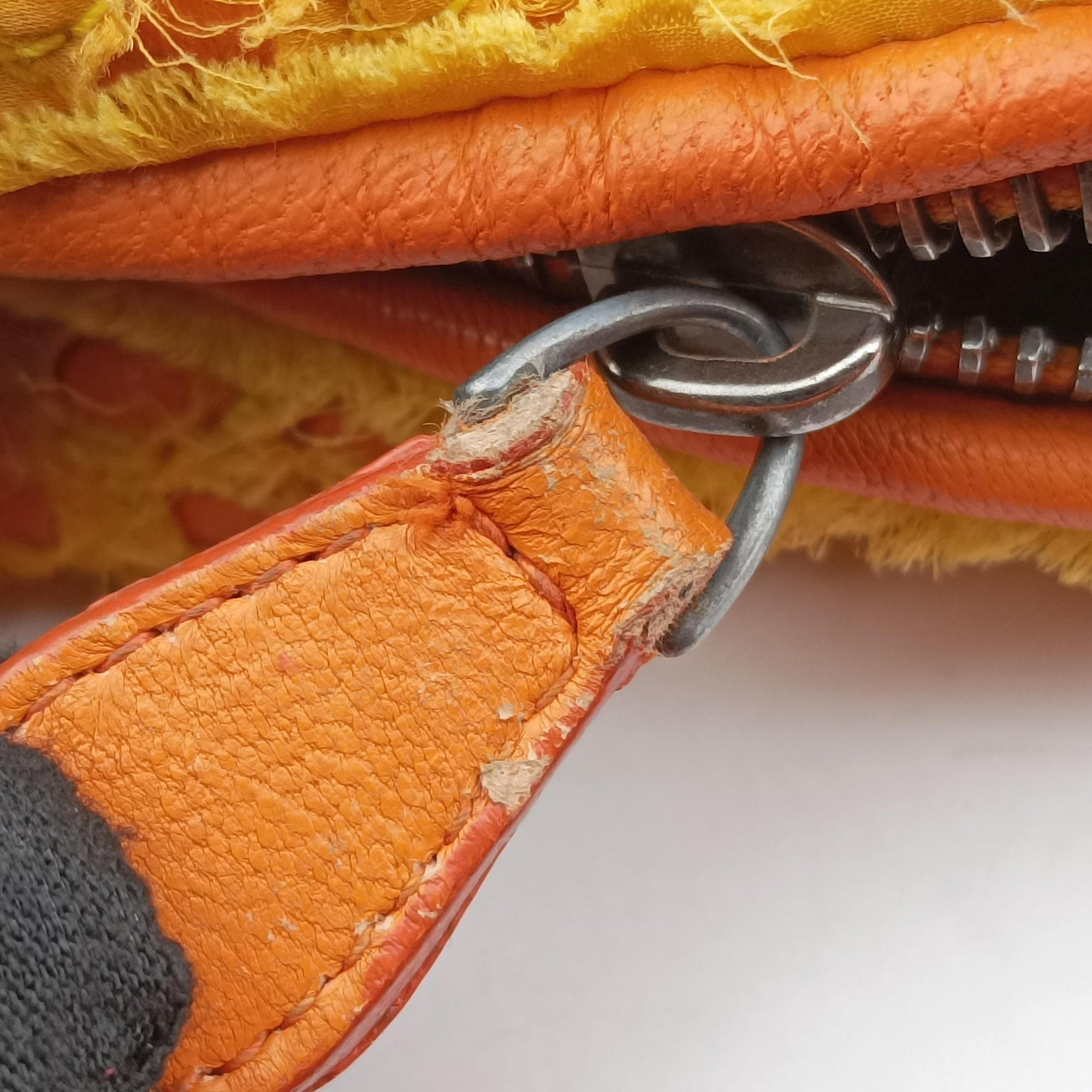 Secondhand Bottega Veneta Veneta Yellow lambskin  handbag | stylenewstar
