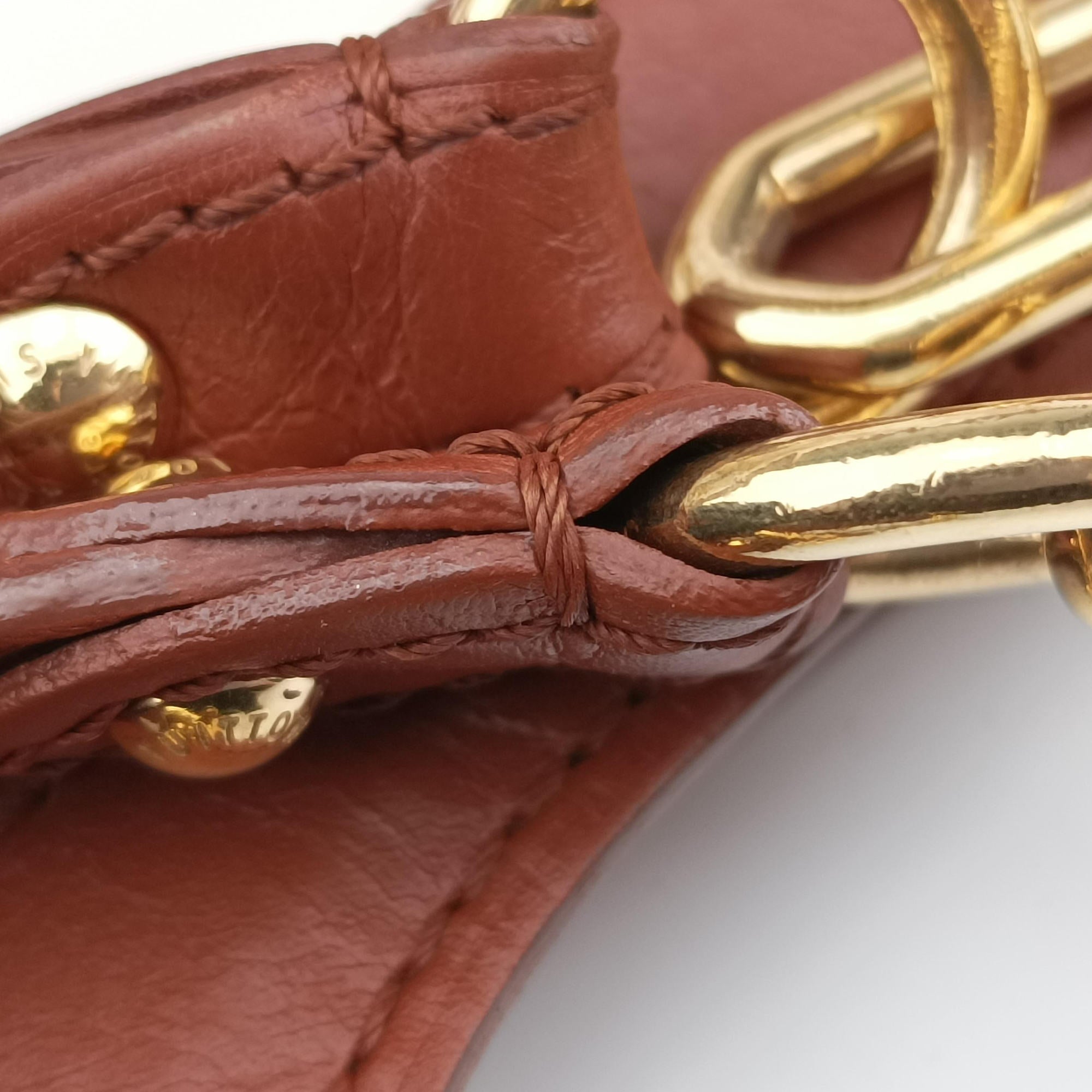 Pre-owned Louis Vuitton Monogram Charm Cabas White x Brown x Multicolor Vinyl x Leather M95157 shoulderbag | stylenewstar