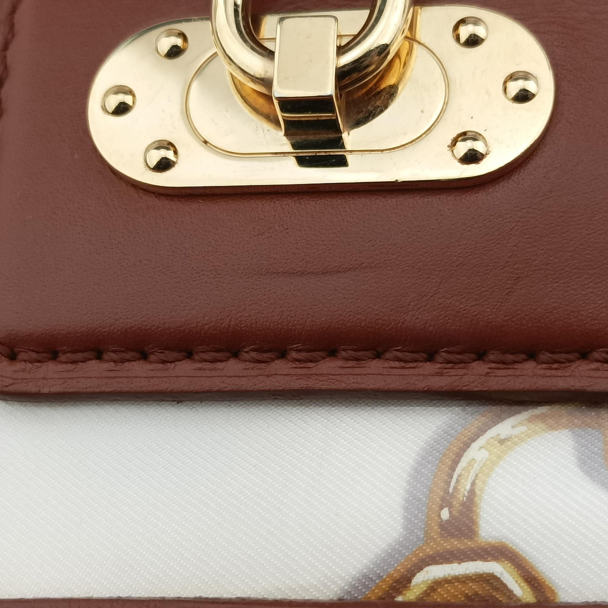 Pre-owned Louis Vuitton Monogram Charm Cabas White x Brown x Multicolor Vinyl x Leather M95157 shoulderbag | stylenewstar