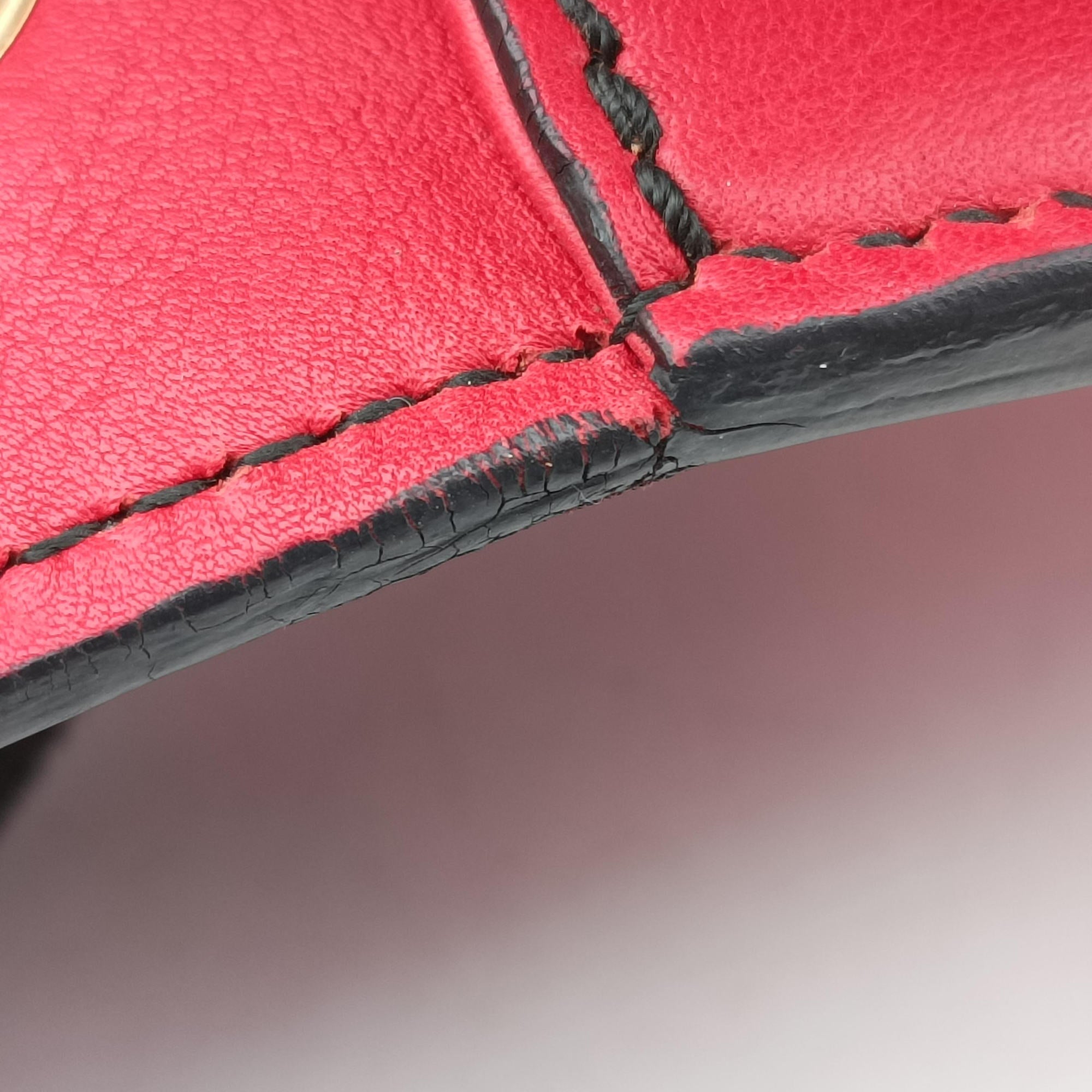 Pre-owned Gucci Emily Red Leather 283063 shoulderbag | stylenewstar