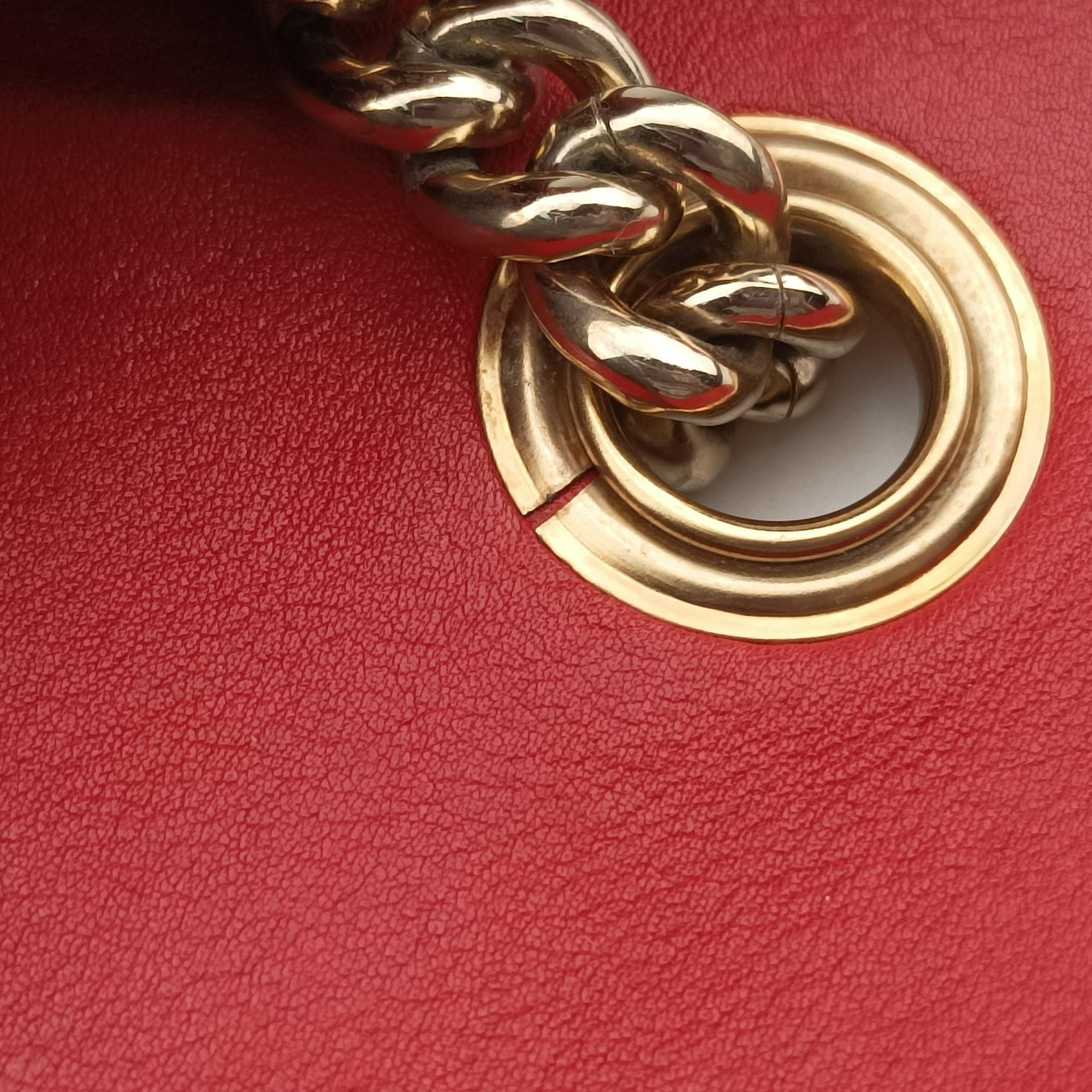 Pre-owned Gucci Emily Red Leather 283063 shoulderbag | stylenewstar