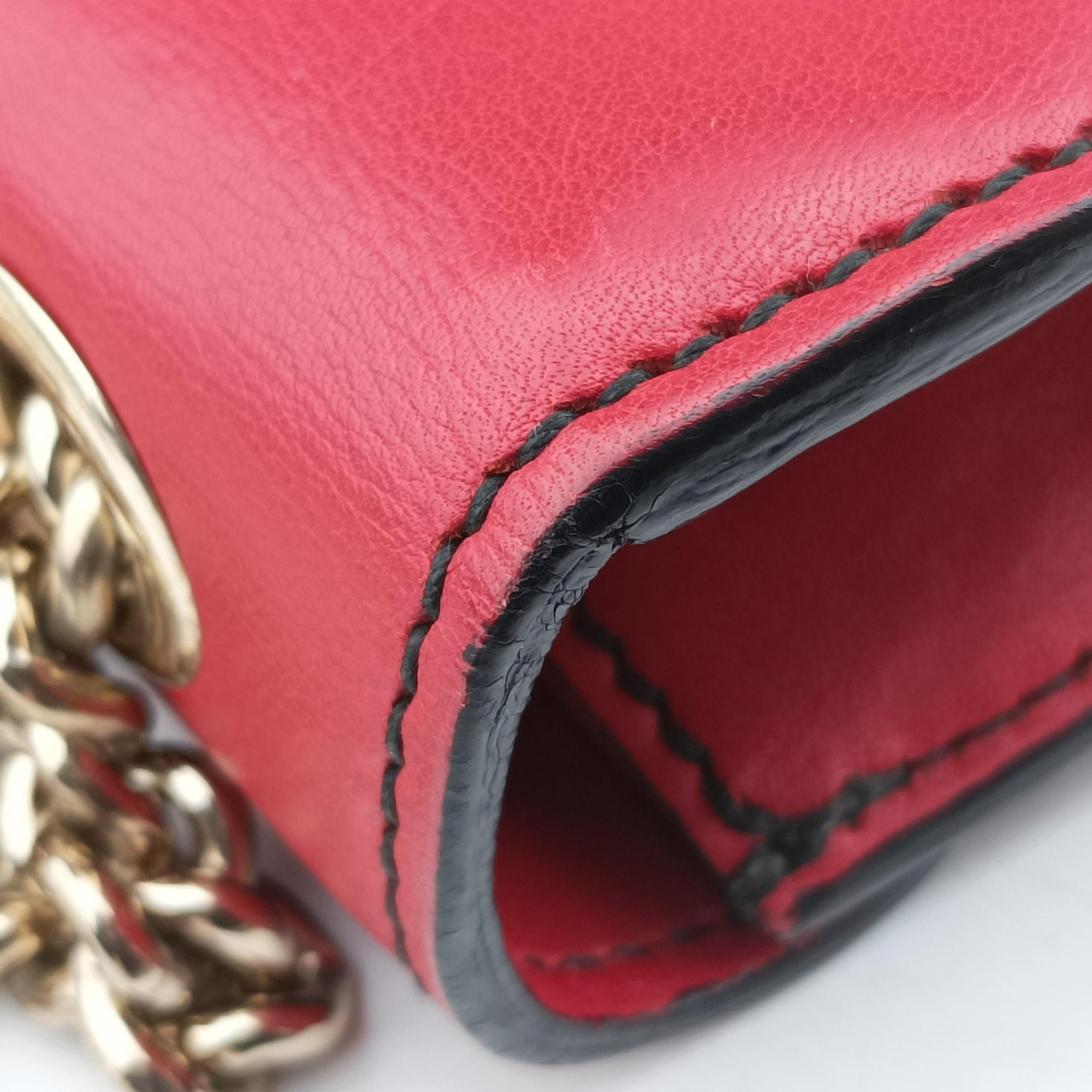 Pre-owned Gucci Emily Red Leather 283063 shoulderbag | stylenewstar