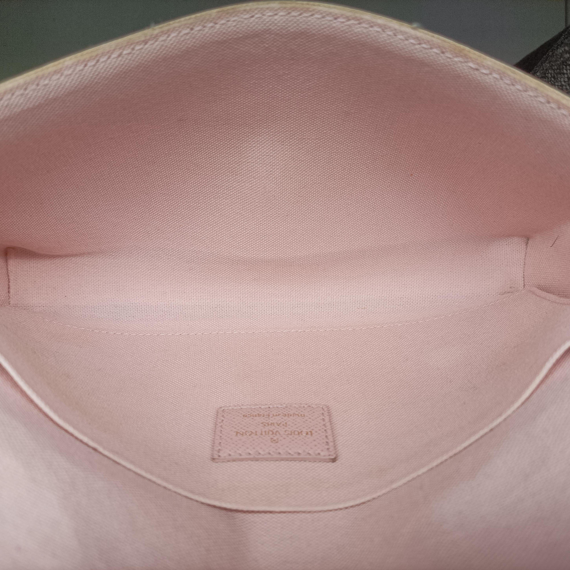 Secondhand Louis Vuitton Pochette FeLICIE Azur Damier Canvas N63106 shoulderbag | stylenewstar