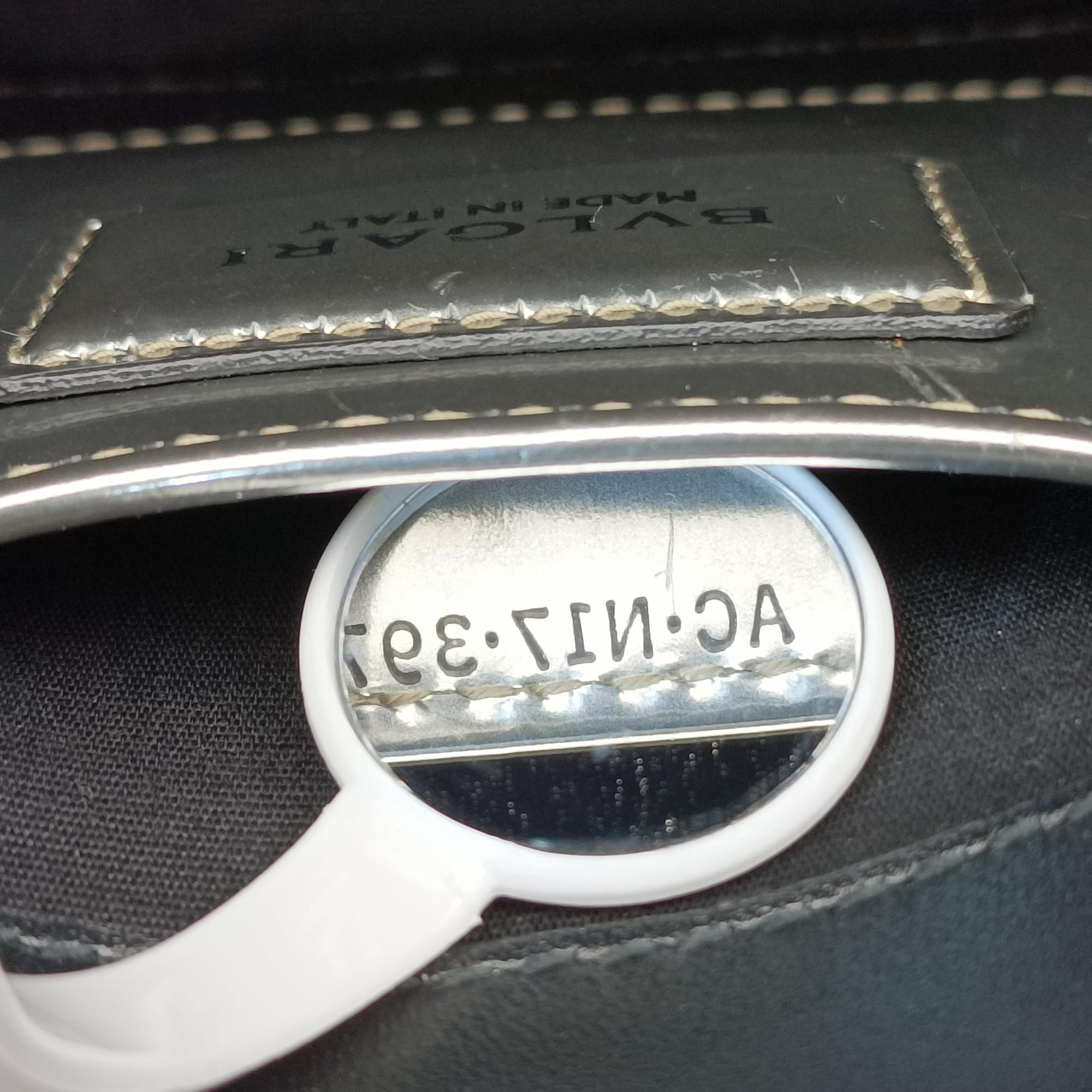 Pre-owned Bvlgari SERPENTI FOREVER Silver Enamel  shoulderbag | stylenewstar