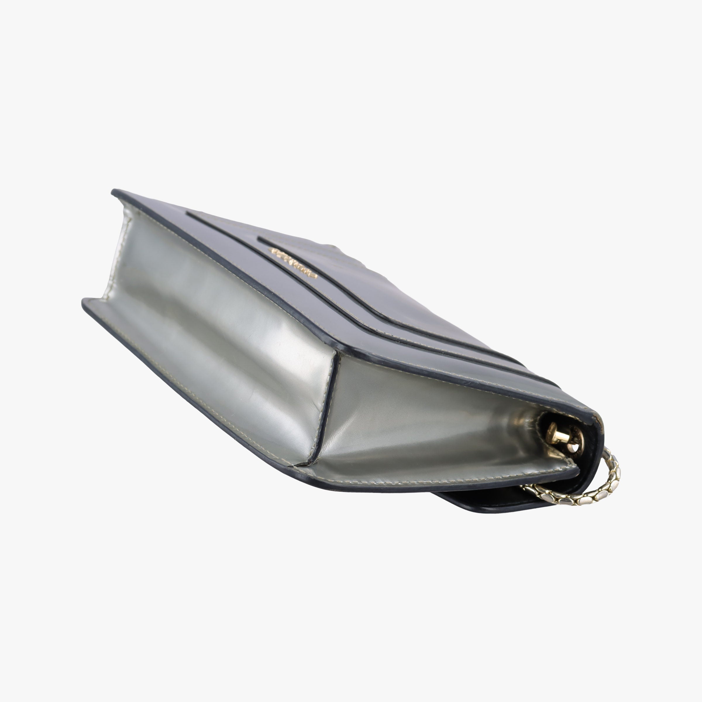 Pre-owned Bvlgari SERPENTI FOREVER Silver Enamel  shoulderbag | stylenewstar
