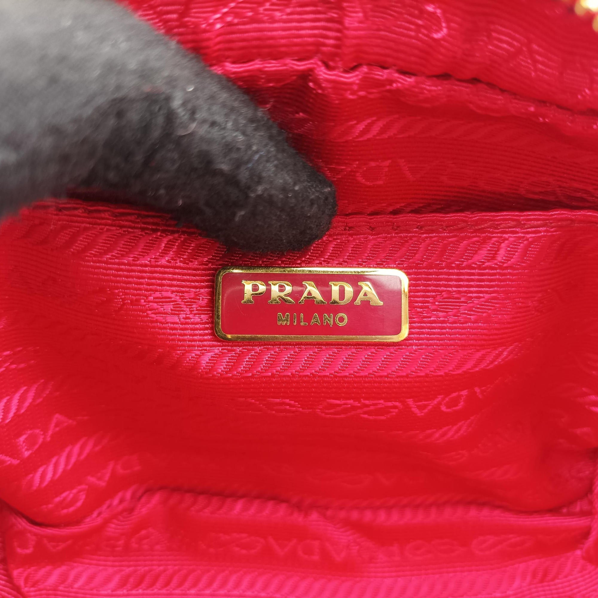 Pre-owned Prada VITELLO PHENIX Messenger Camera Red patent 1N1674 shoulderbag | stylenewstar